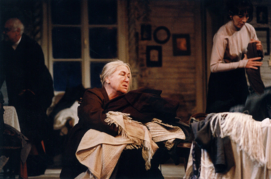 1995_tri_sestre_05.jpg