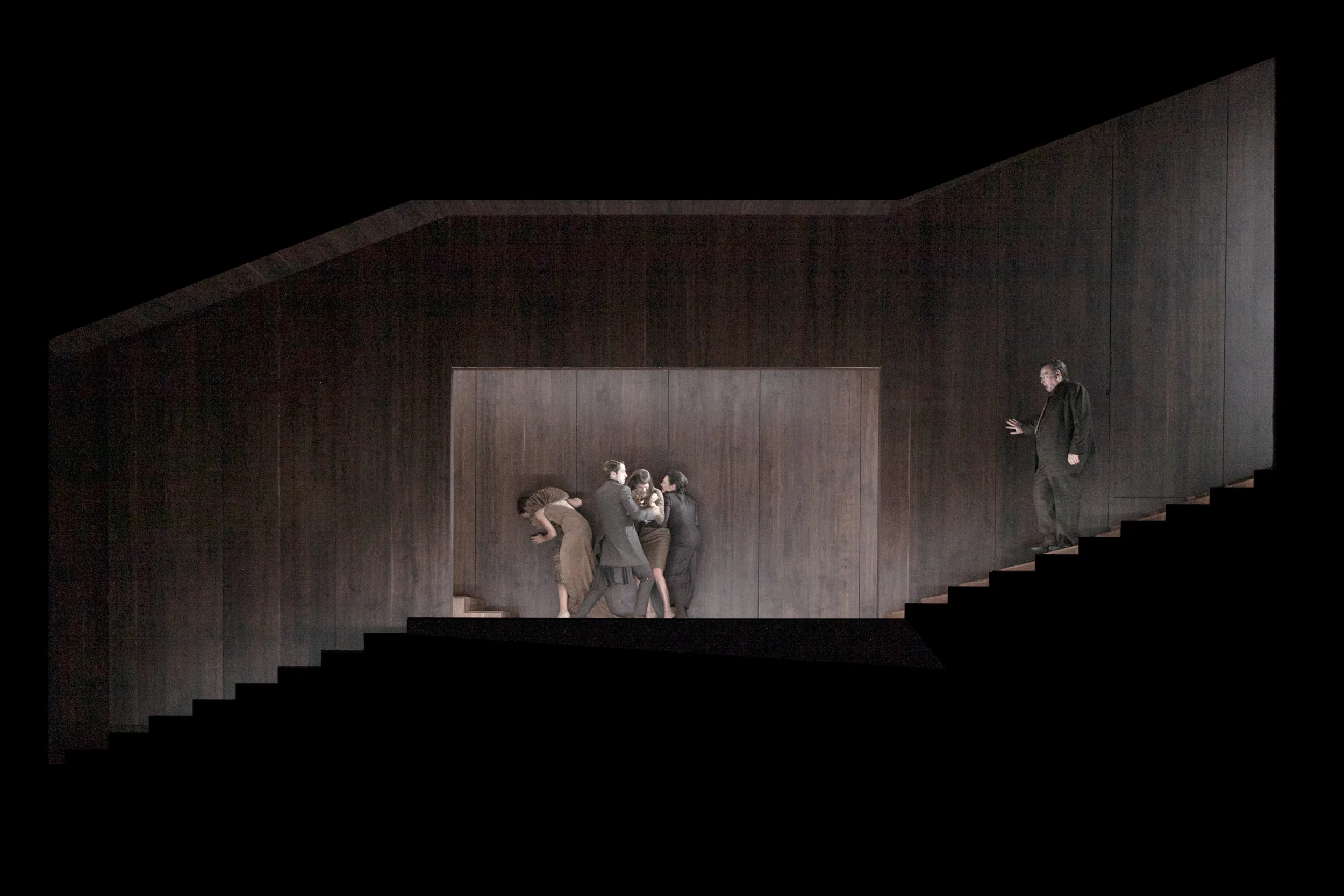 'Tartuffe' Residenztheater München © Raimund Orfeo Voigt.jpg