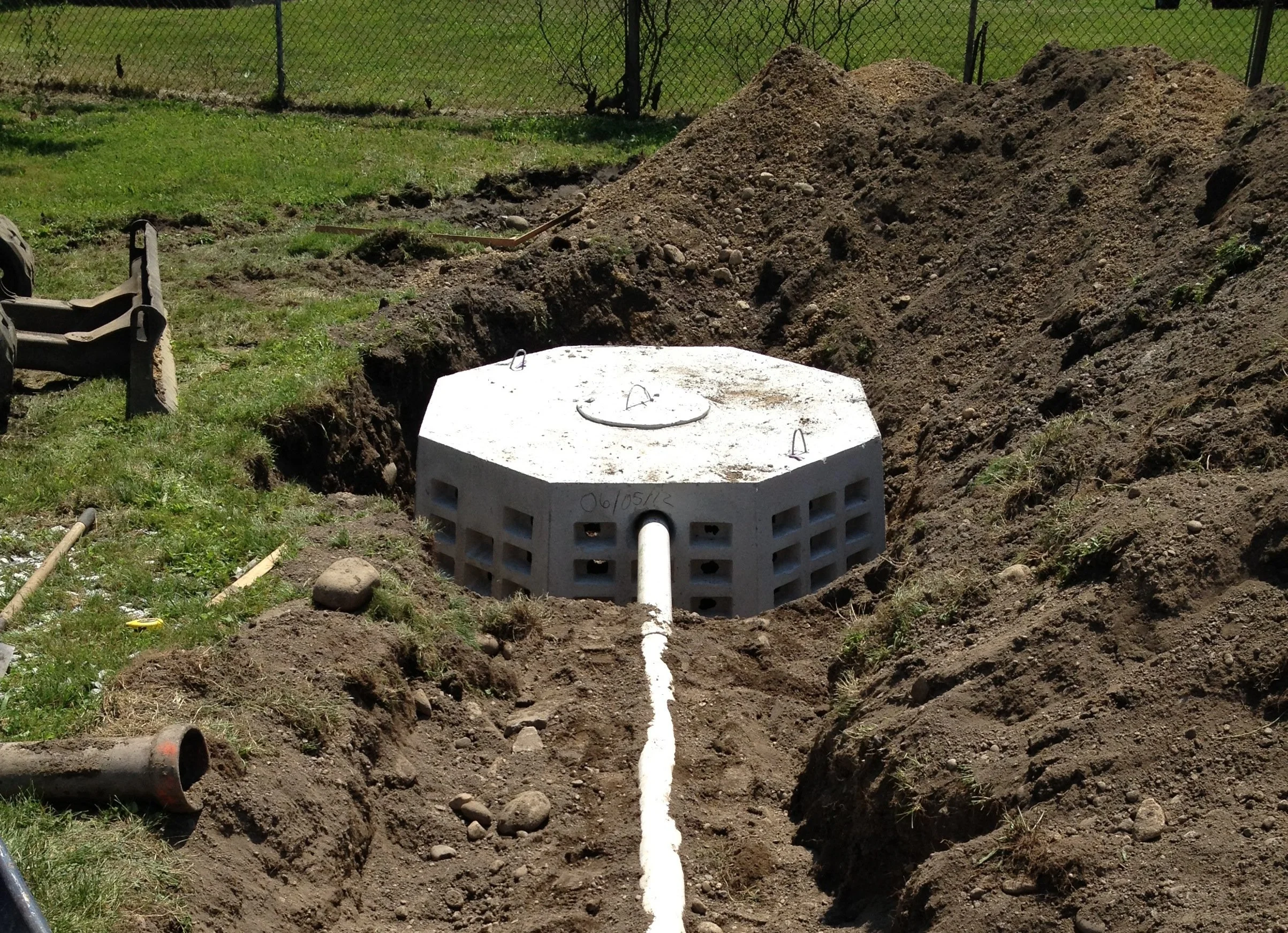 8 Signs You Might Need a Septic Tank Repair in Hawthorne or Chappaqua, NY