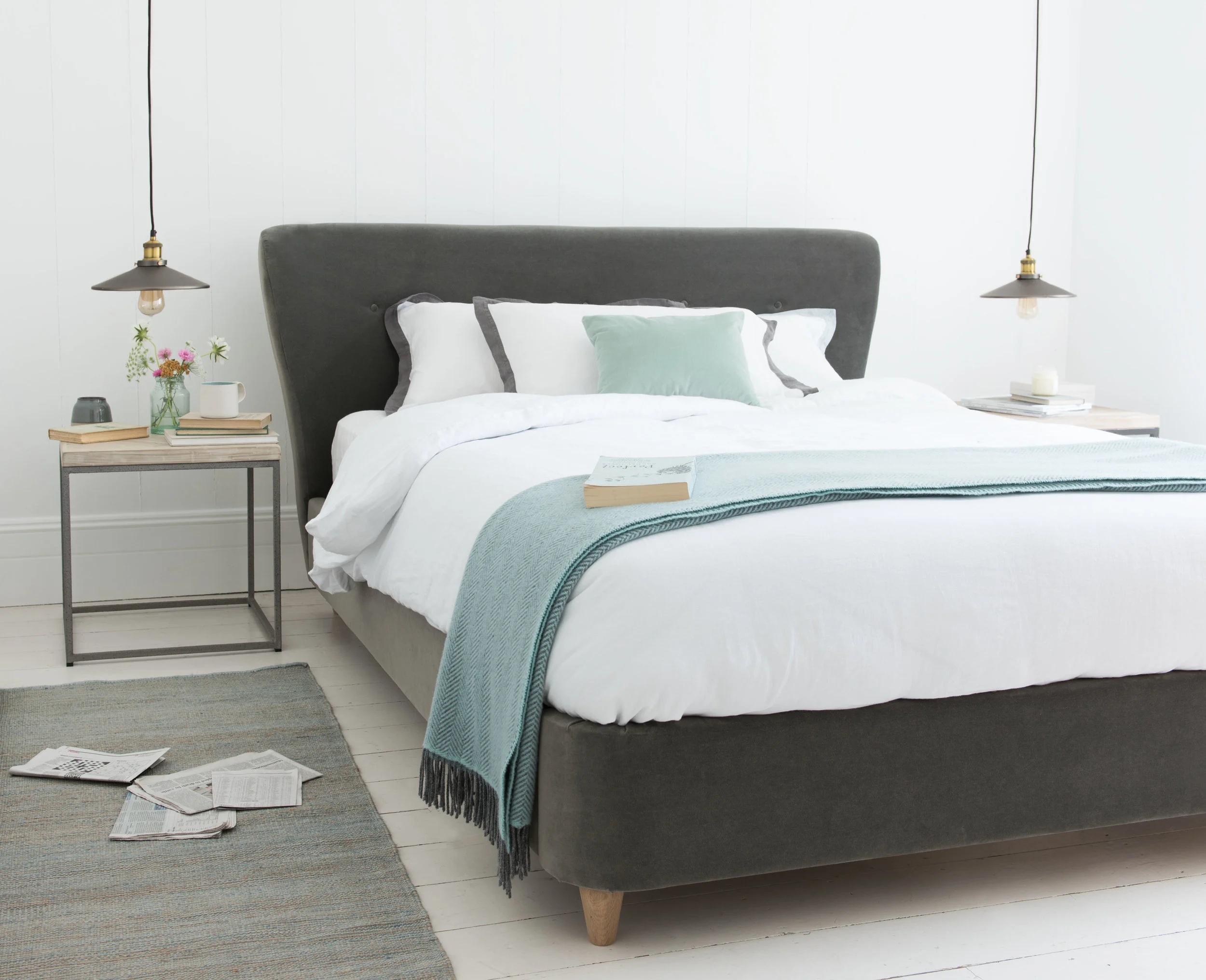 Loaf - Smoke bed from £845 high res.jpg