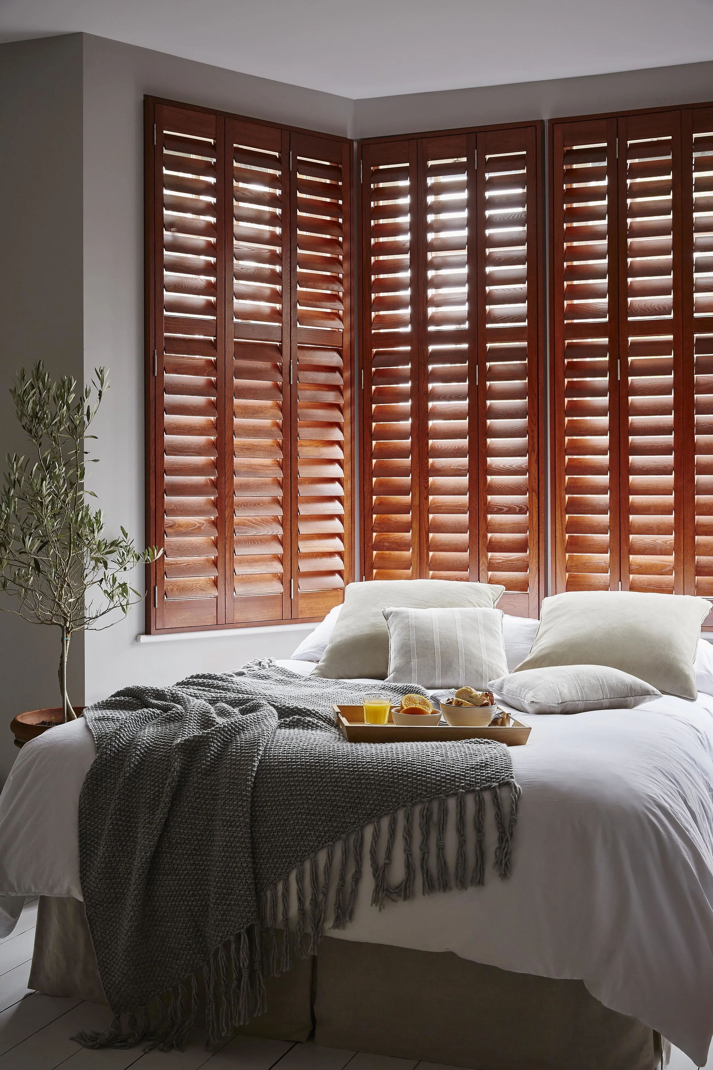 Shutterly Fabulous - Golden Oak Bedroom.jpg
