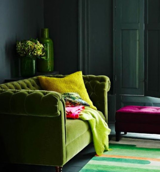 The Girl With Green Sofablog, What Color Goes With Green Sofa