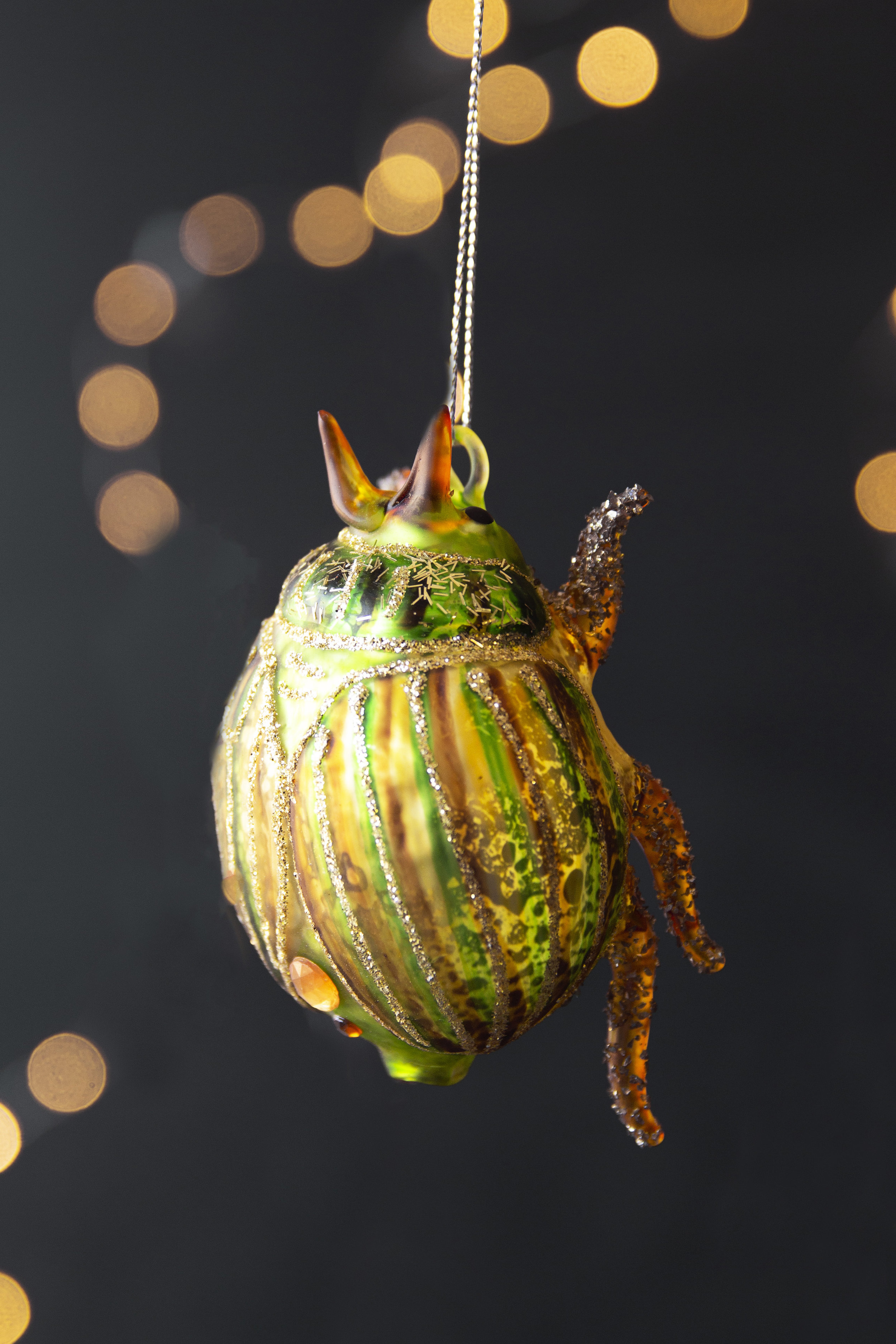 rockettstgeorge_christmas_decoration_beetle2_lifestyle_highres.jpg