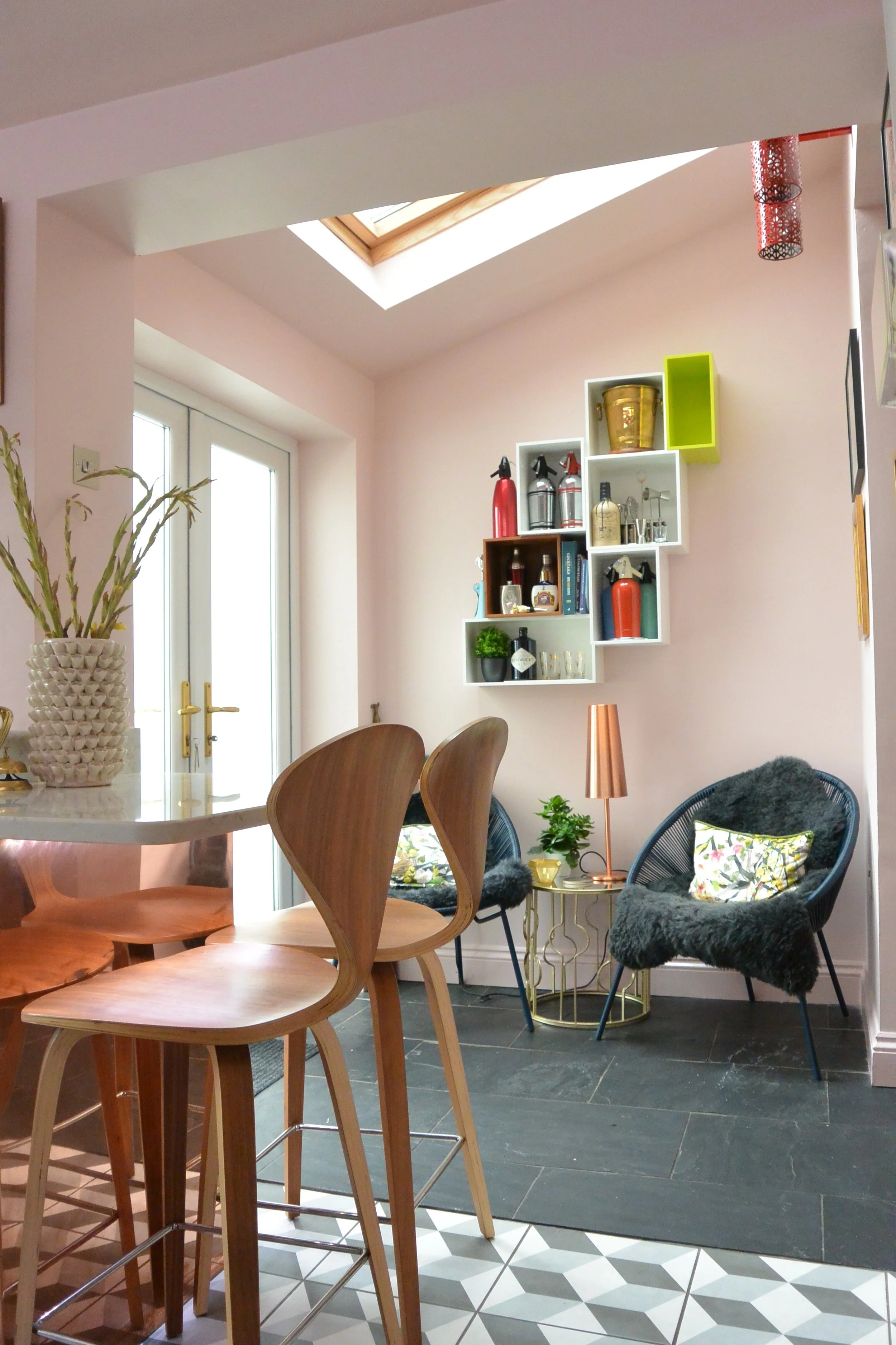 Cocktail bar area in kitchen copy.jpg