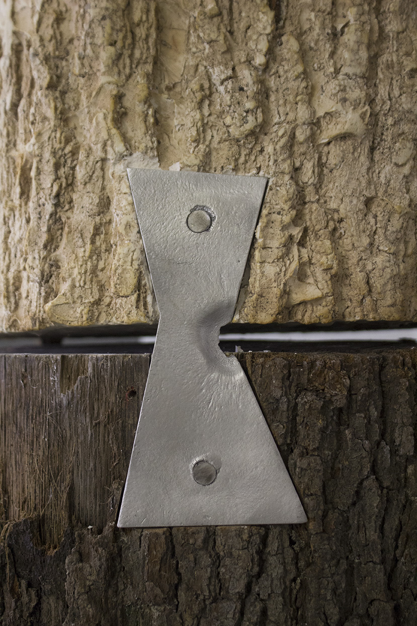 Detail of Aluminum Bow Tie