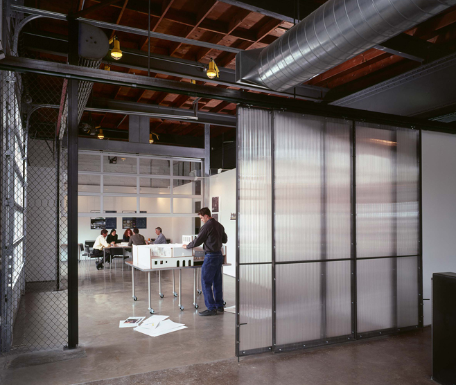 edge_studio_large7.jpg