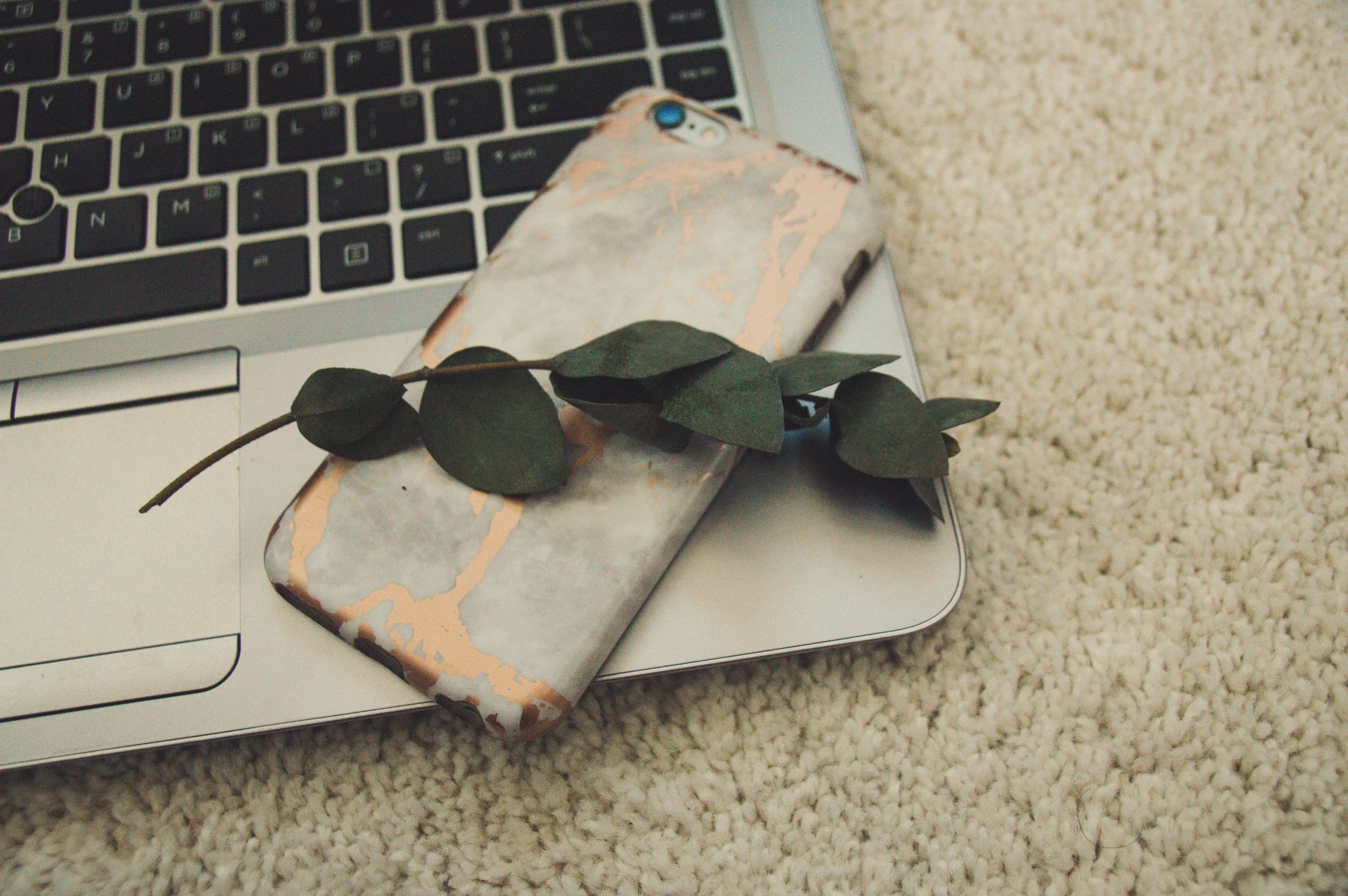 6 Tips To Stay Motivated While Working From Home