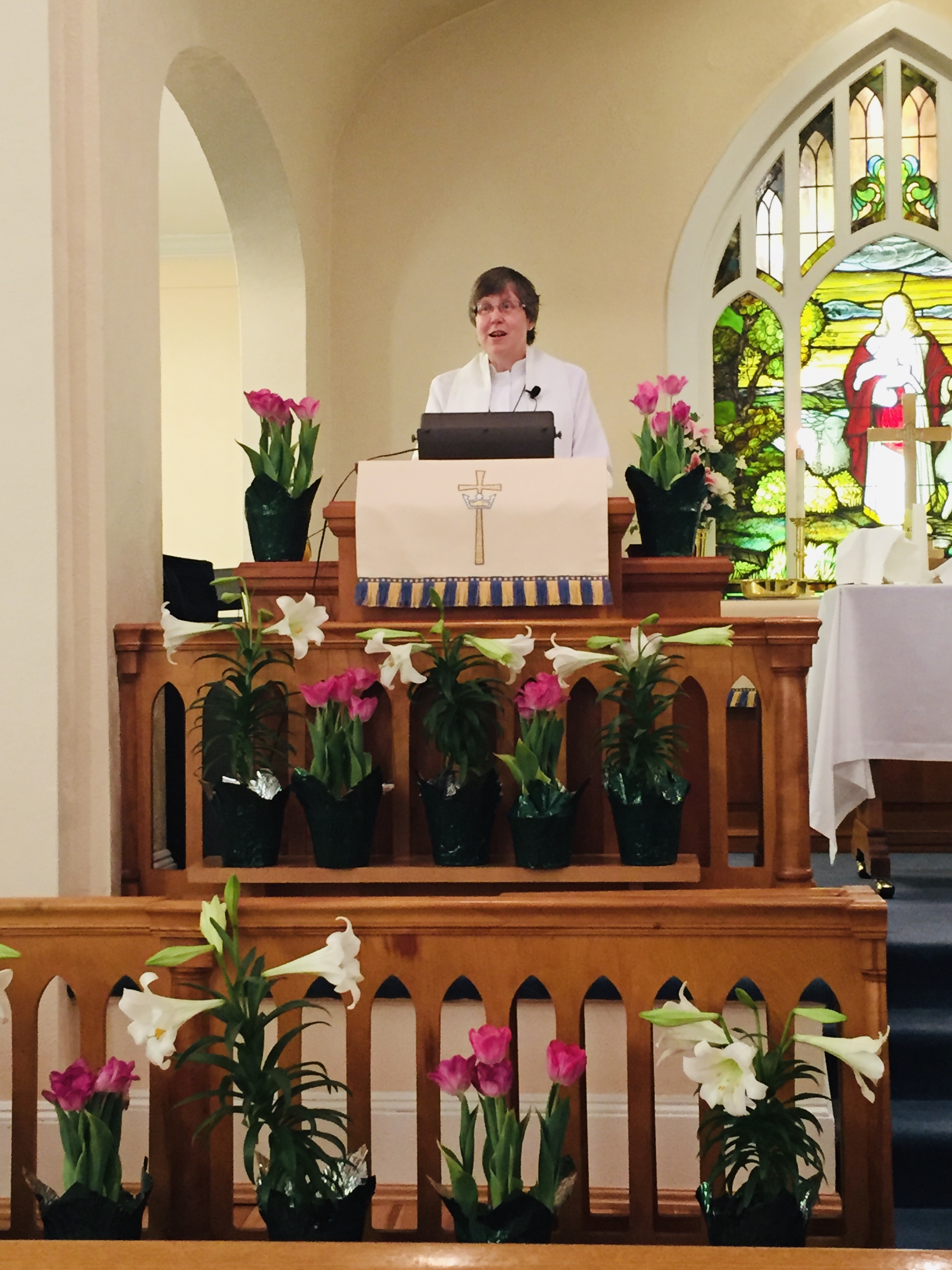 Traditional Service in the Sanctuary