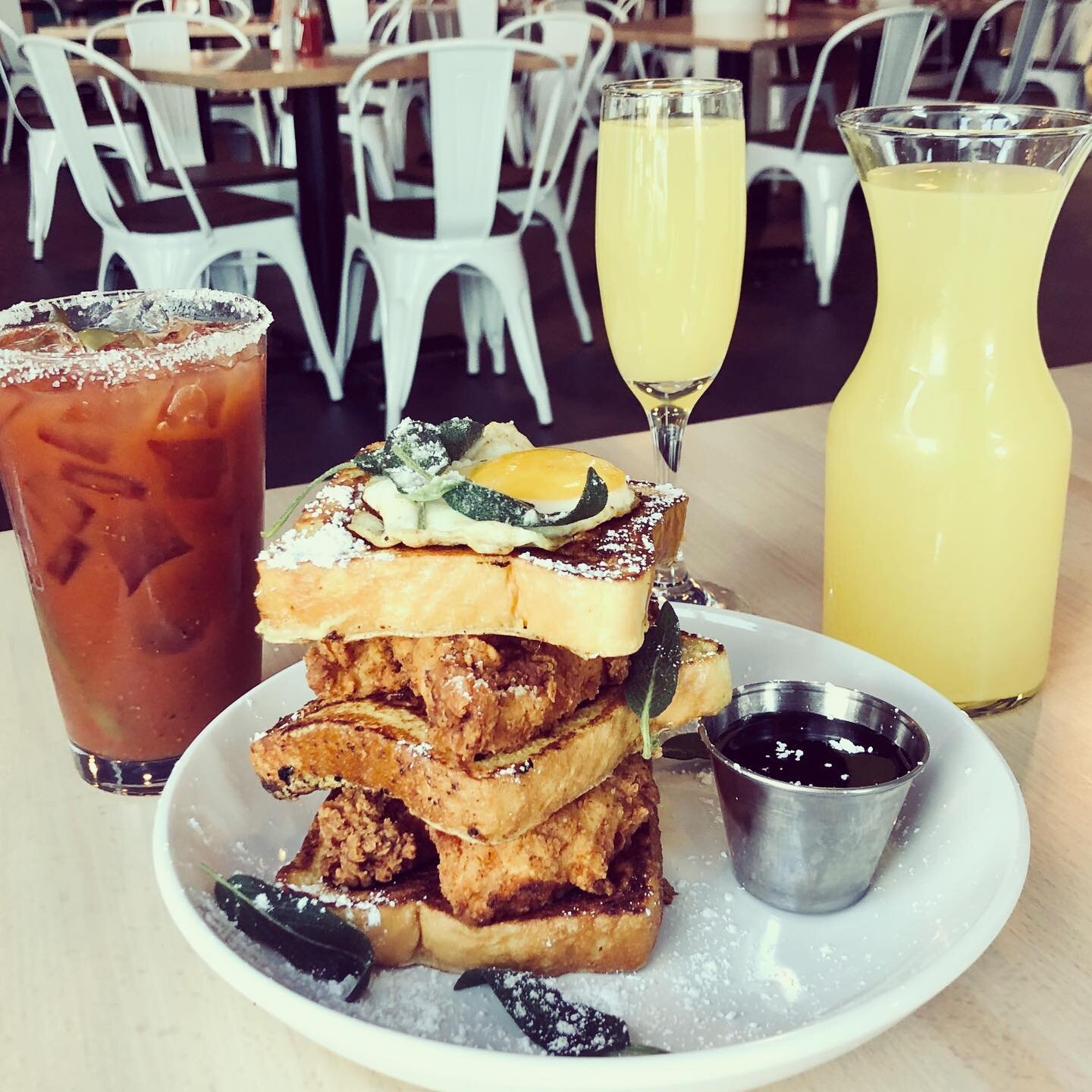 NEW, EARLIER BRUNCH HOURS - STARTING TODAY 👏

Great news! We are now open 10am-9pm every Sunday. Which means you can get your hands on all this an entire hour earlier 🙌

📸 The Ladder / layers of fried chicken tenders, stacked between more layers o
