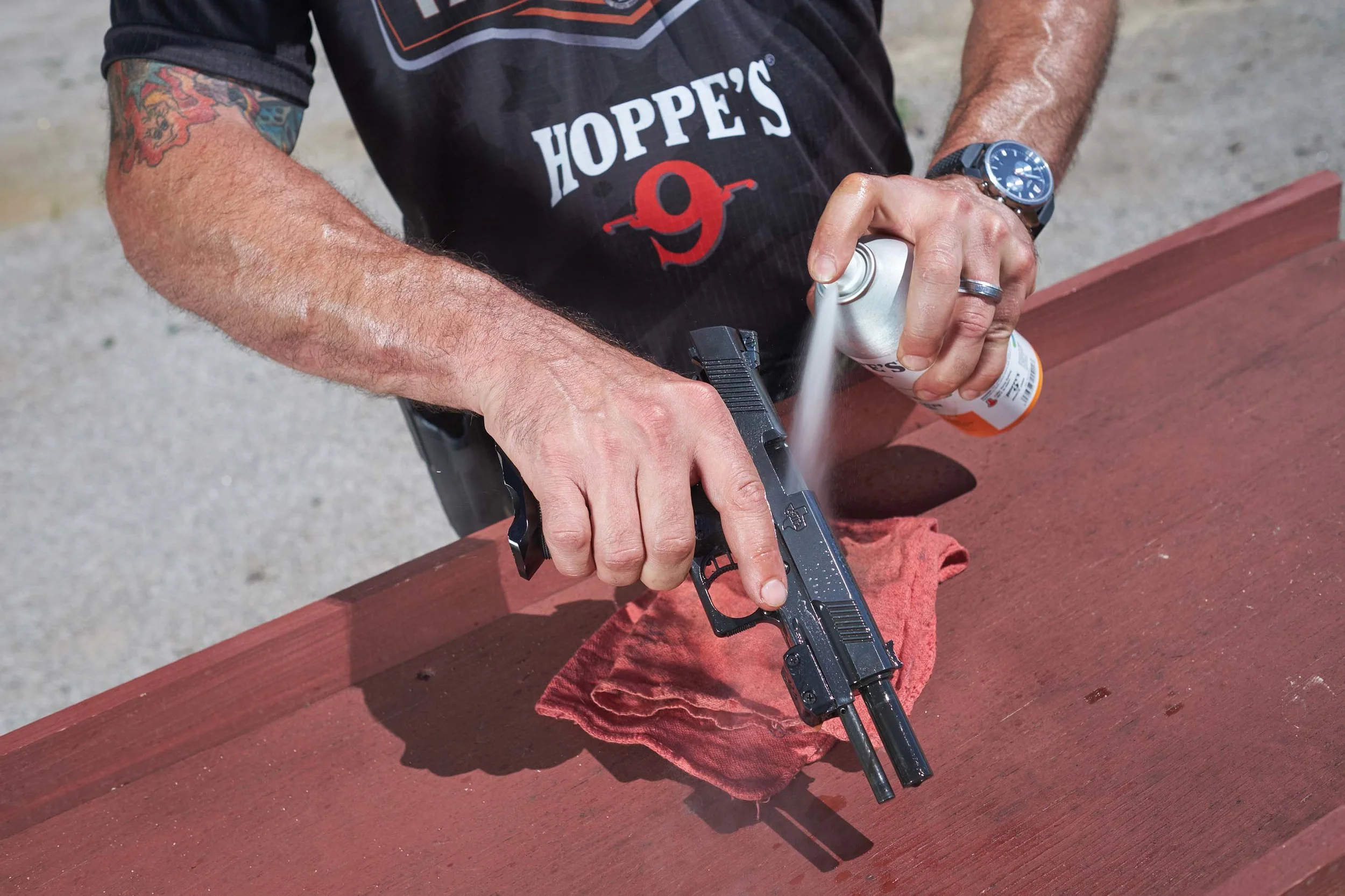 GM2_Pistol_JohnScoutten_Lifestyle2.jpg