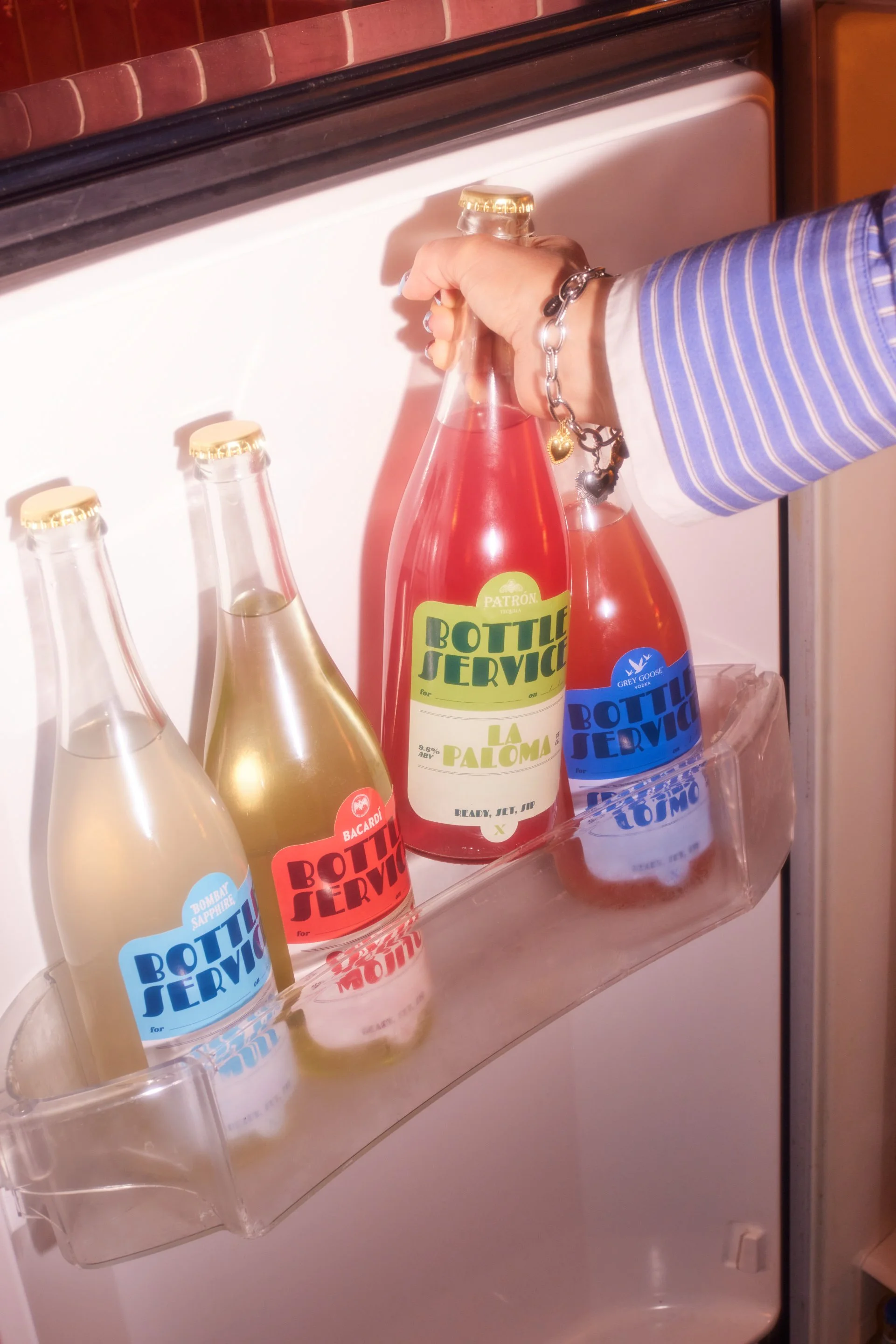 01 BOTTLE SERVICE_067 1 1.jpg