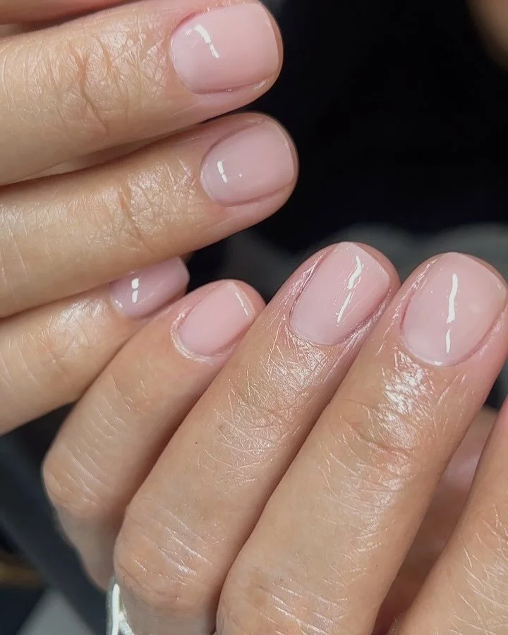 🤍Russian Manicure. Super clean, short nails. Appointments available at: sharastevenson.com. Products used:
Clarity, @luminary_nail_systems 
French Rose 🌹 Souffl&eacute;, @tammytaylornails. 
This is my favorite nude. I&rsquo;ve gone through 8 bottle
