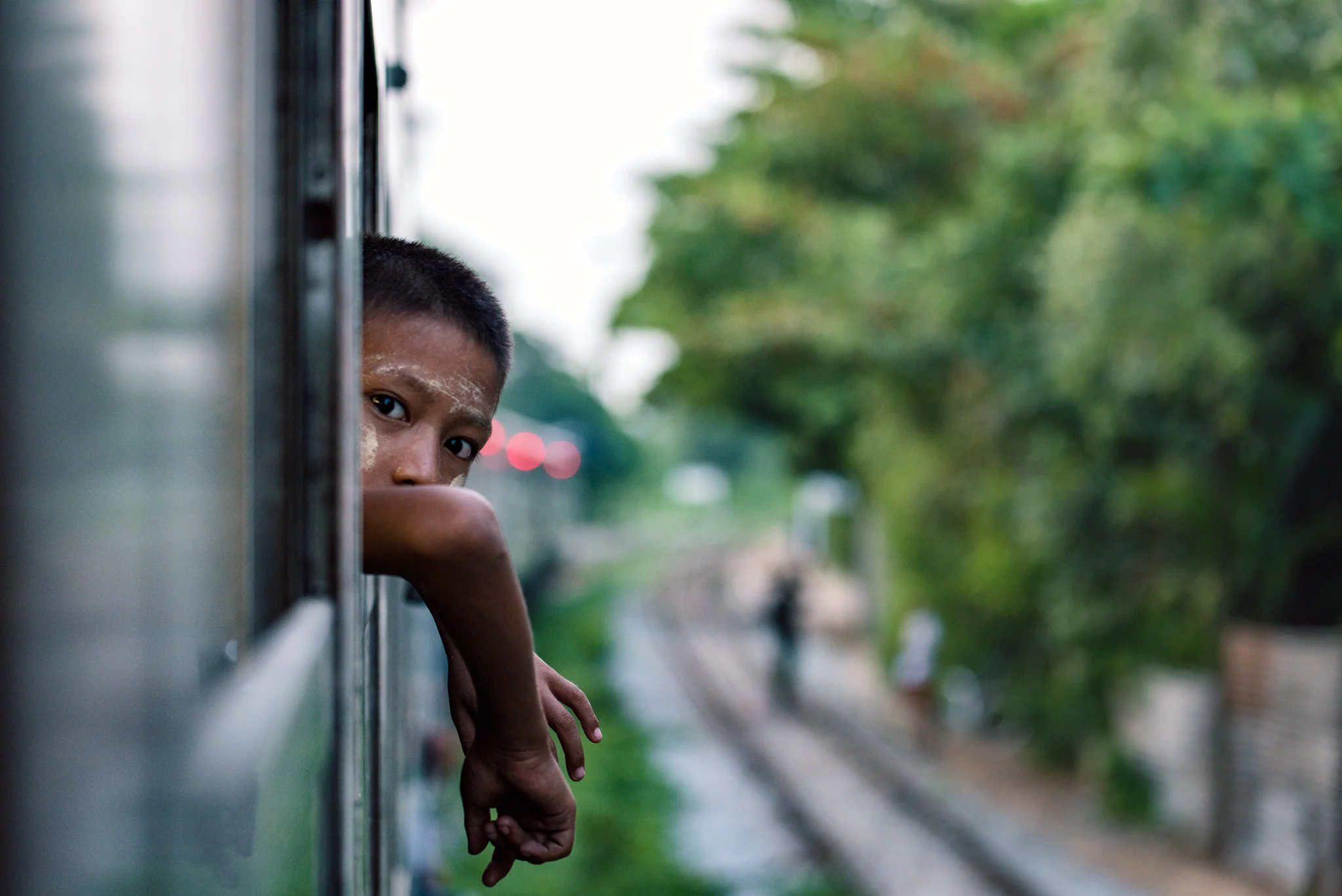 boy_on_train-MYR-0921.jpg