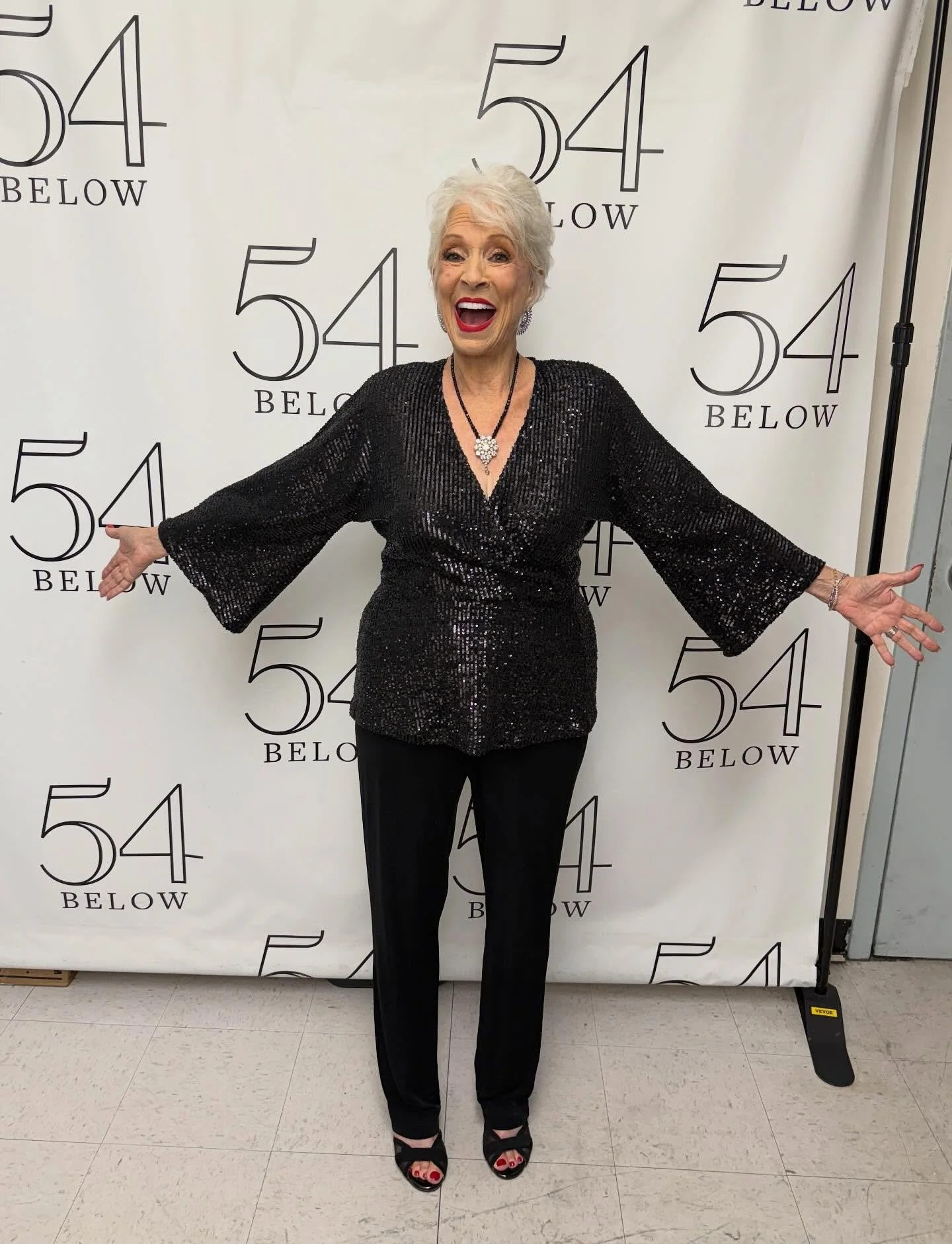 2 weeks ago today I made my @54below cabaret debut and I am still over the moon! 🎤