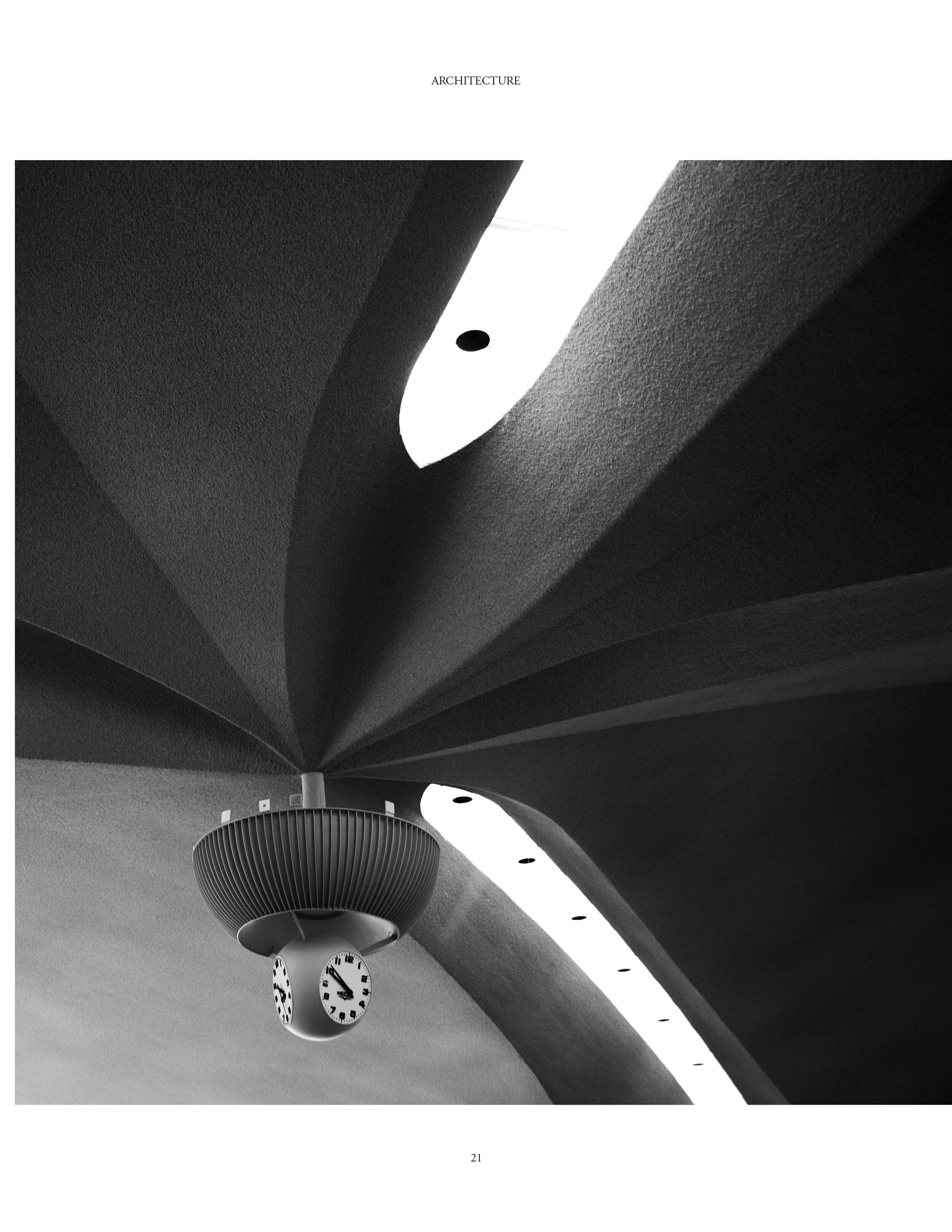 In the center of the terminal’s ceiling, a Swiss Vulcain clock ticks on. The fully restored terminal houses the TWA Hotel’s lobby, conference facilities and several restaurants and bars, including the original Paris Café. Saarinen’s famous tubular passageways connect the building to the new terminal surrounding it.