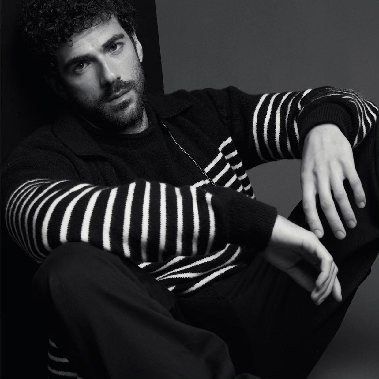 From the cobblestones of Ascoli to the bustling streets of Rome, Andrea Di Luigi's breakthrough materialized when he secured a role in Ferzan &Ouml;zpetek's (@ferzanozpetek) film Nuovo Olimpo produced by Netflix. Andrea is now set to star in the Ital