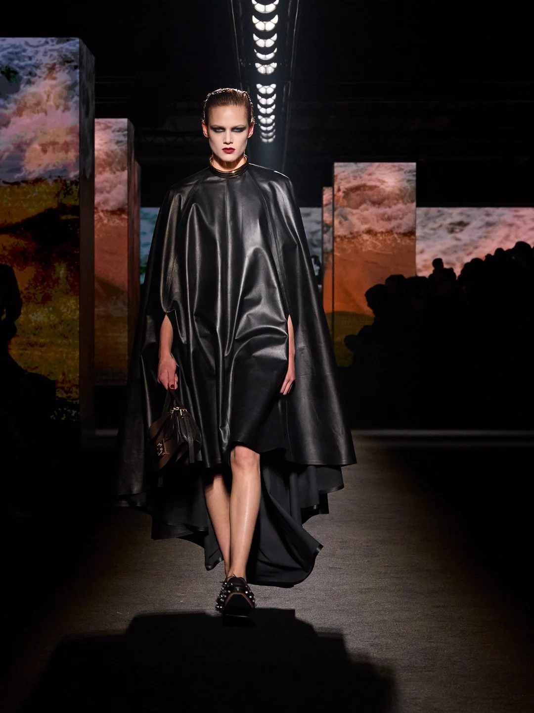 BALENCIAGA WINTER 26 COLLECTION LOOK 6 NOOR.jpg