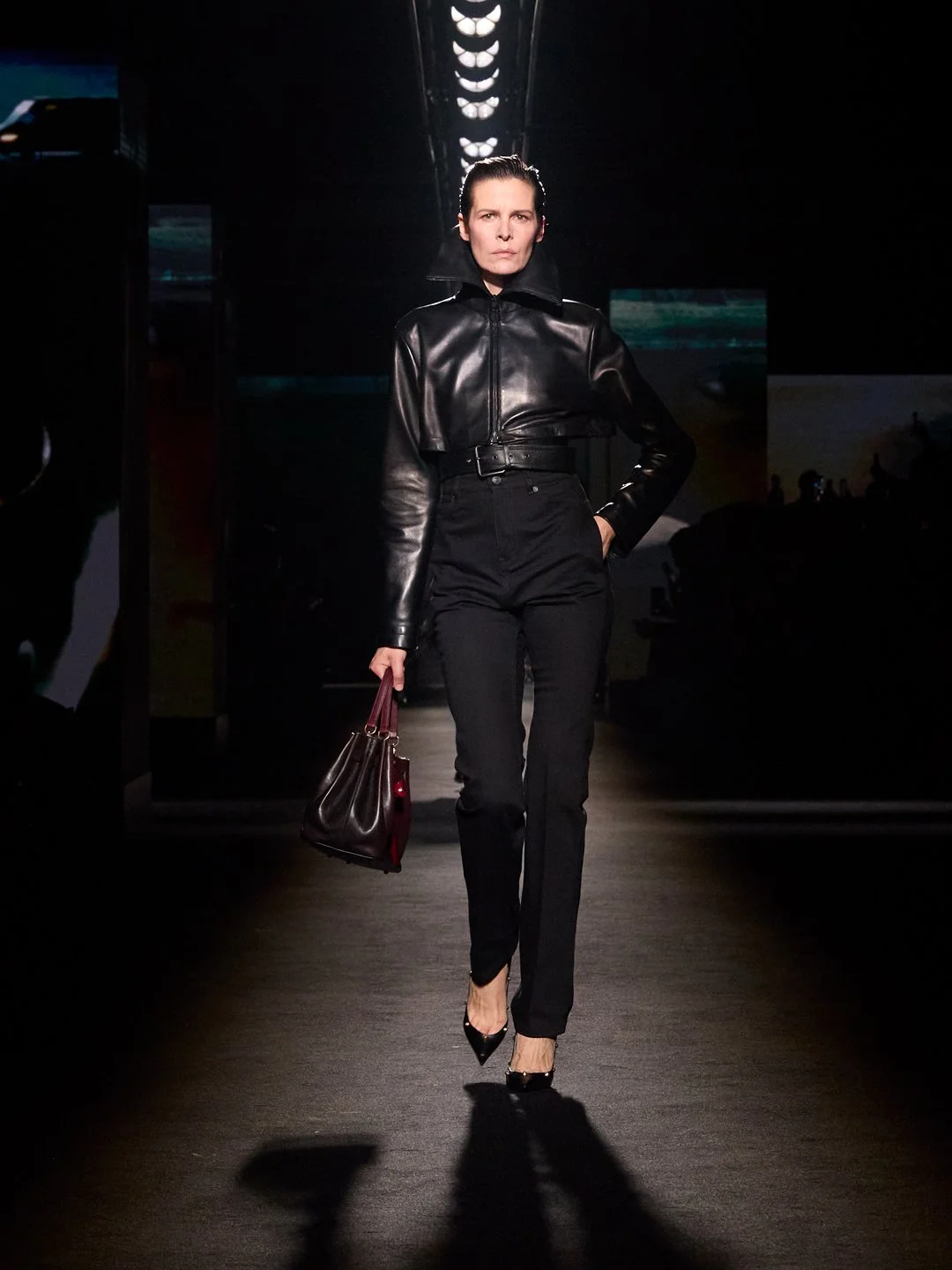 BALENCIAGA WINTER 26 COLLECTION LOOK 9 ANA.jpg