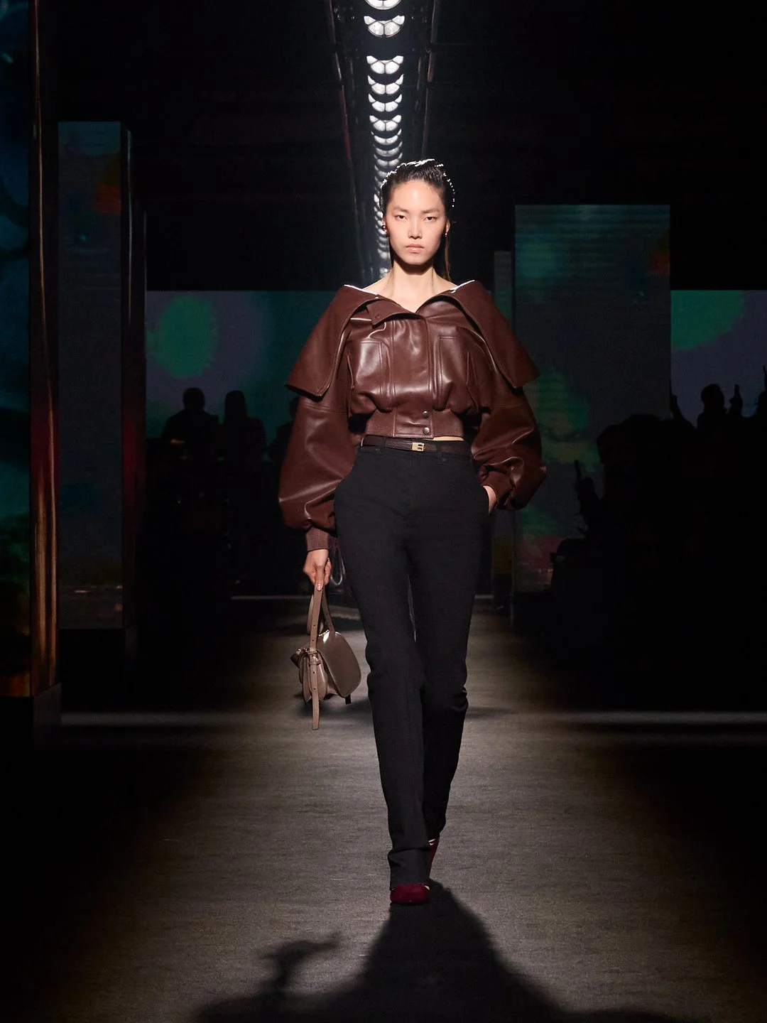 BALENCIAGA WINTER 26 COLLECTION LOOK 15 JIAHUI.jpg