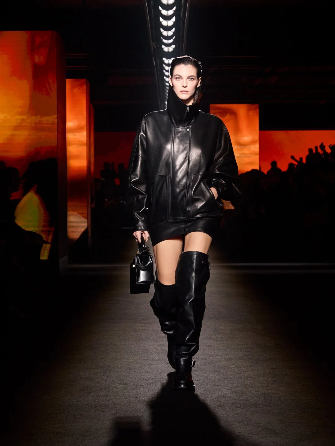 BALENCIAGA WINTER 26 COLLECTION LOOK 24 VITTORIA.jpg