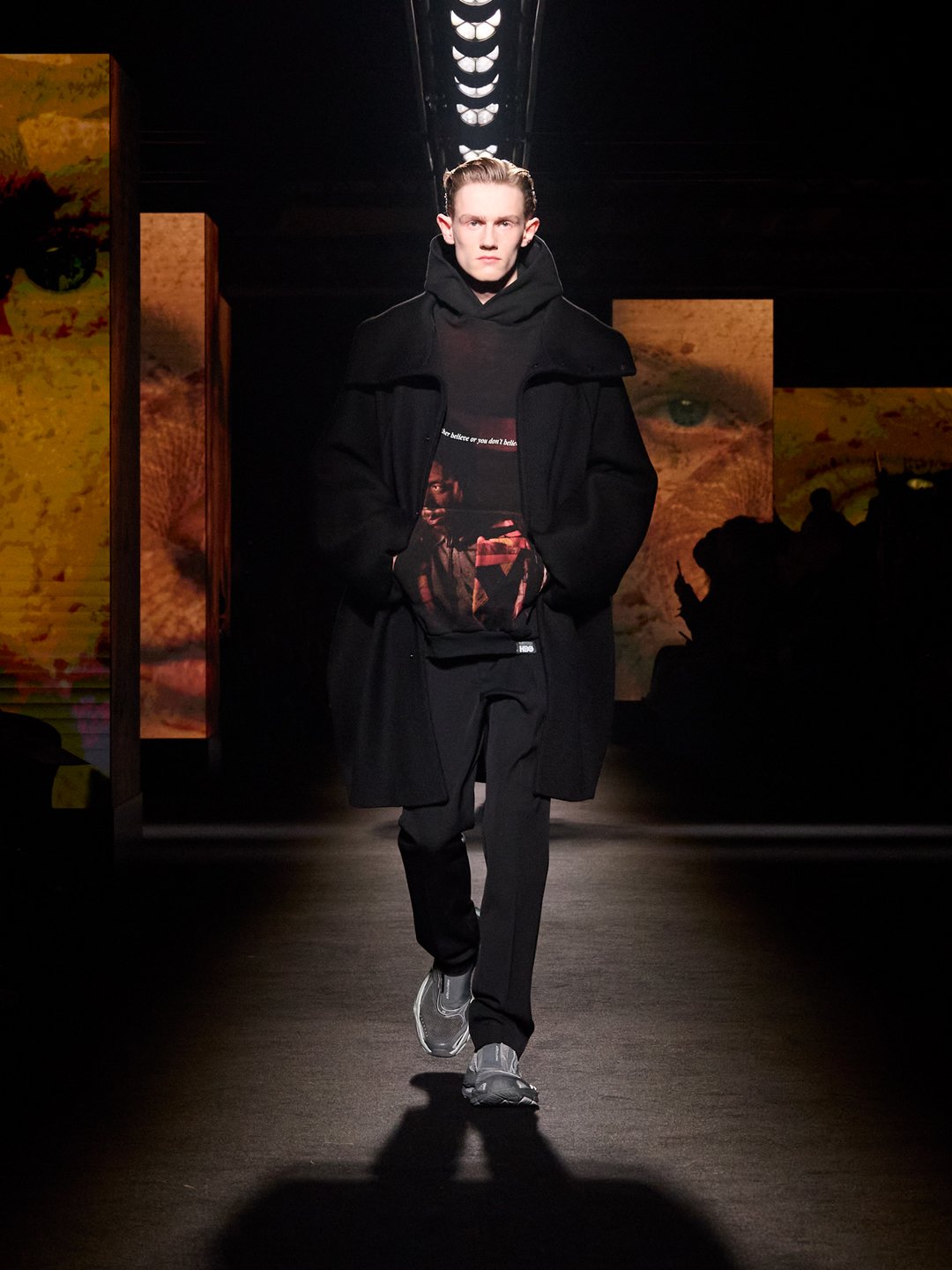 BALENCIAGA WINTER 26 COLLECTION LOOK 26 FRANZ.jpg