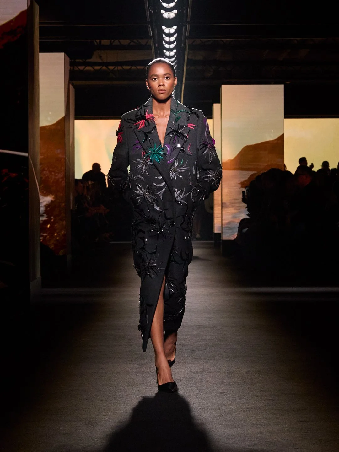 BALENCIAGA WINTER 26 COLLECTION LOOK 31 NYLA.jpg