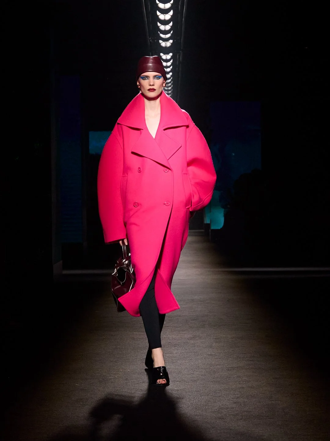 BALENCIAGA WINTER 26 COLLECTION LOOK 42 PENELOPE.jpg