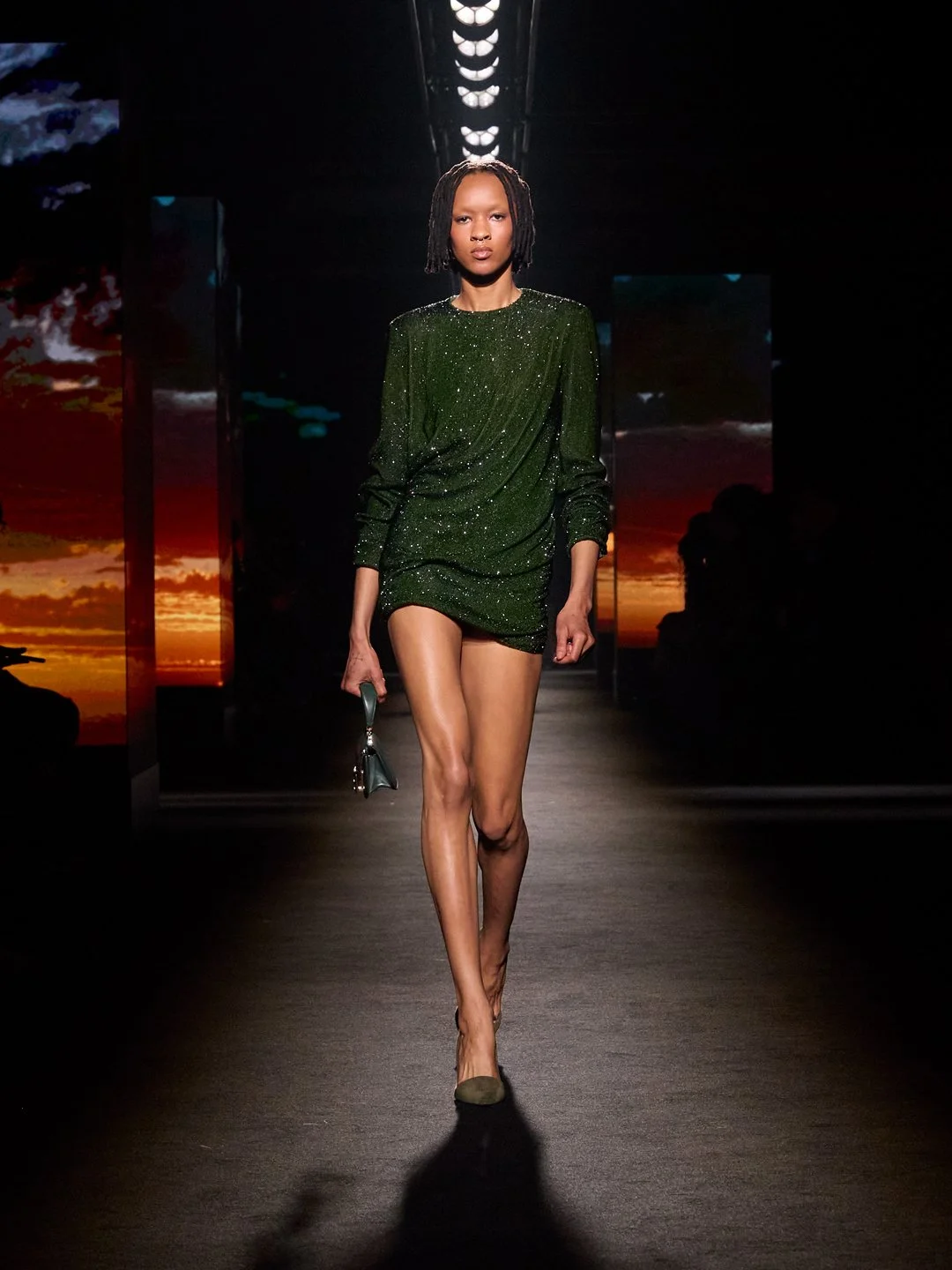 BALENCIAGA WINTER 26 COLLECTION LOOK 46 DAISY.jpg