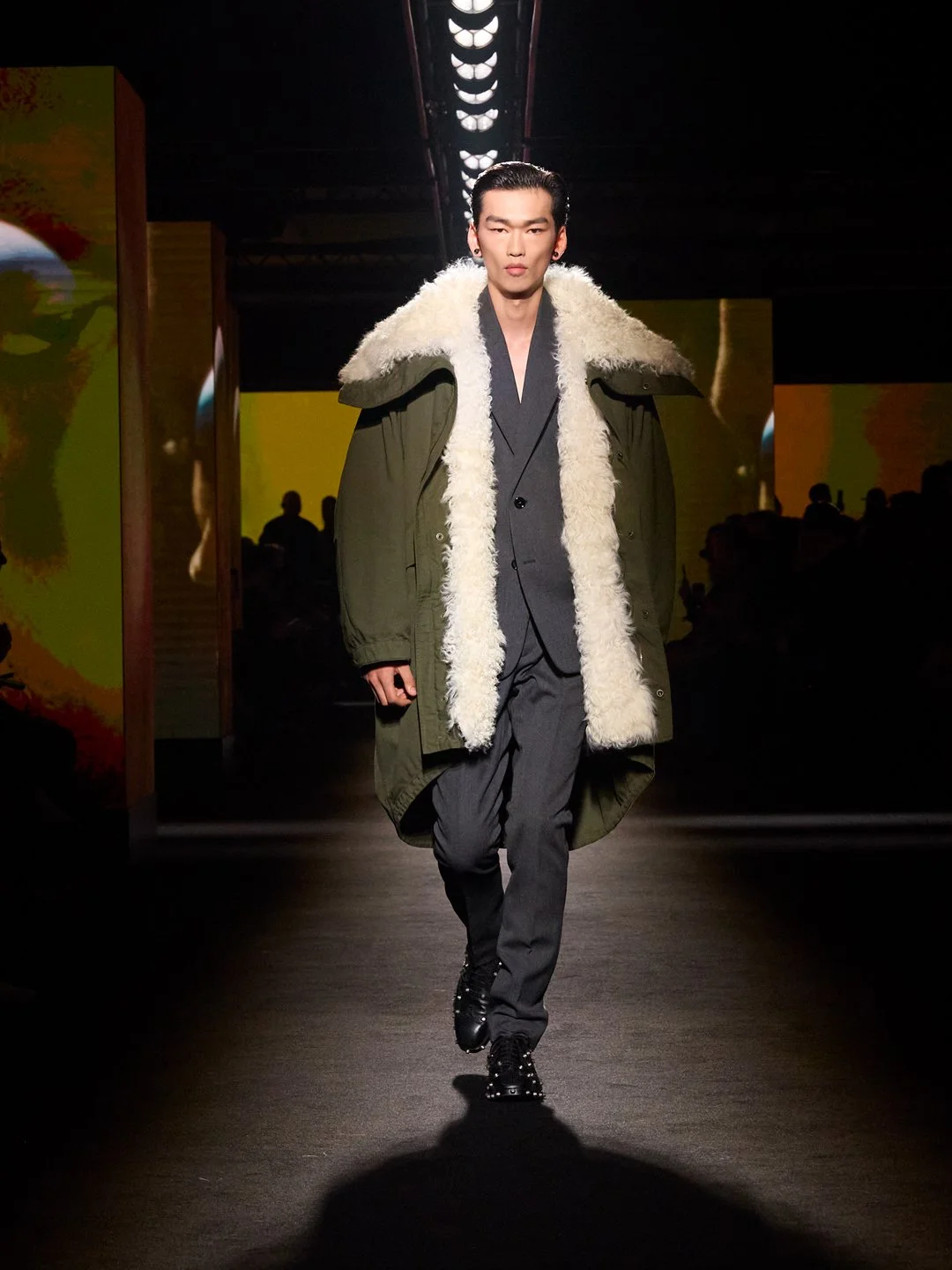 BALENCIAGA WINTER 26 COLLECTION LOOK 49 BAI.jpg