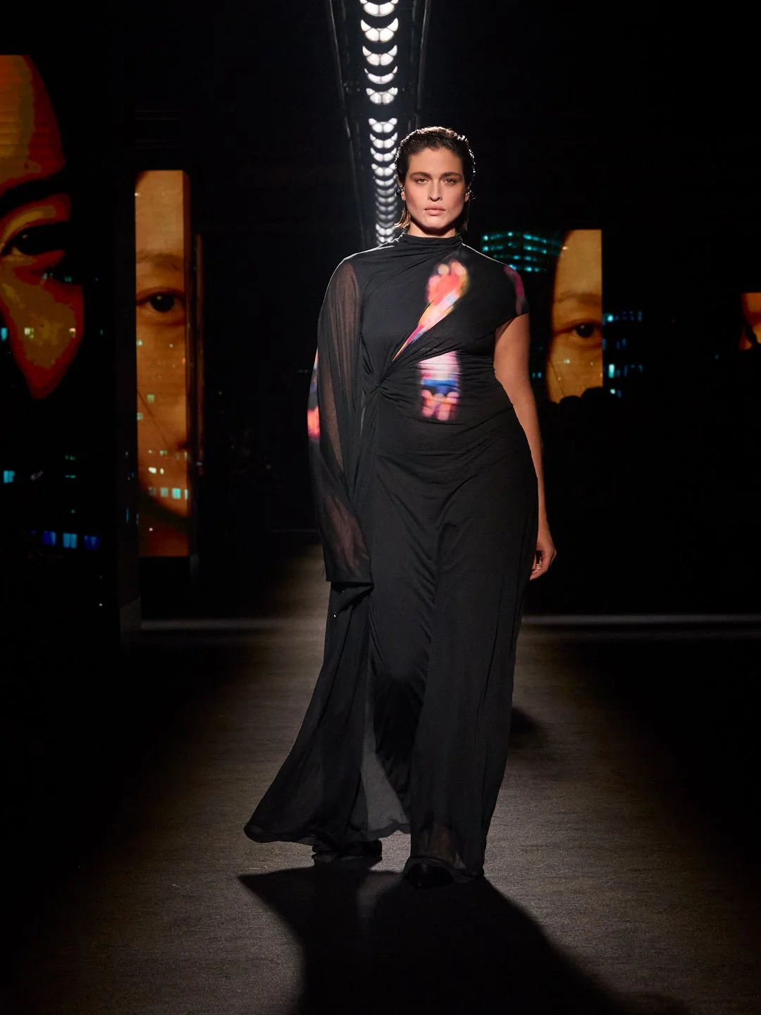 BALENCIAGA WINTER 26 COLLECTION LOOK 58 SOFIA.jpg