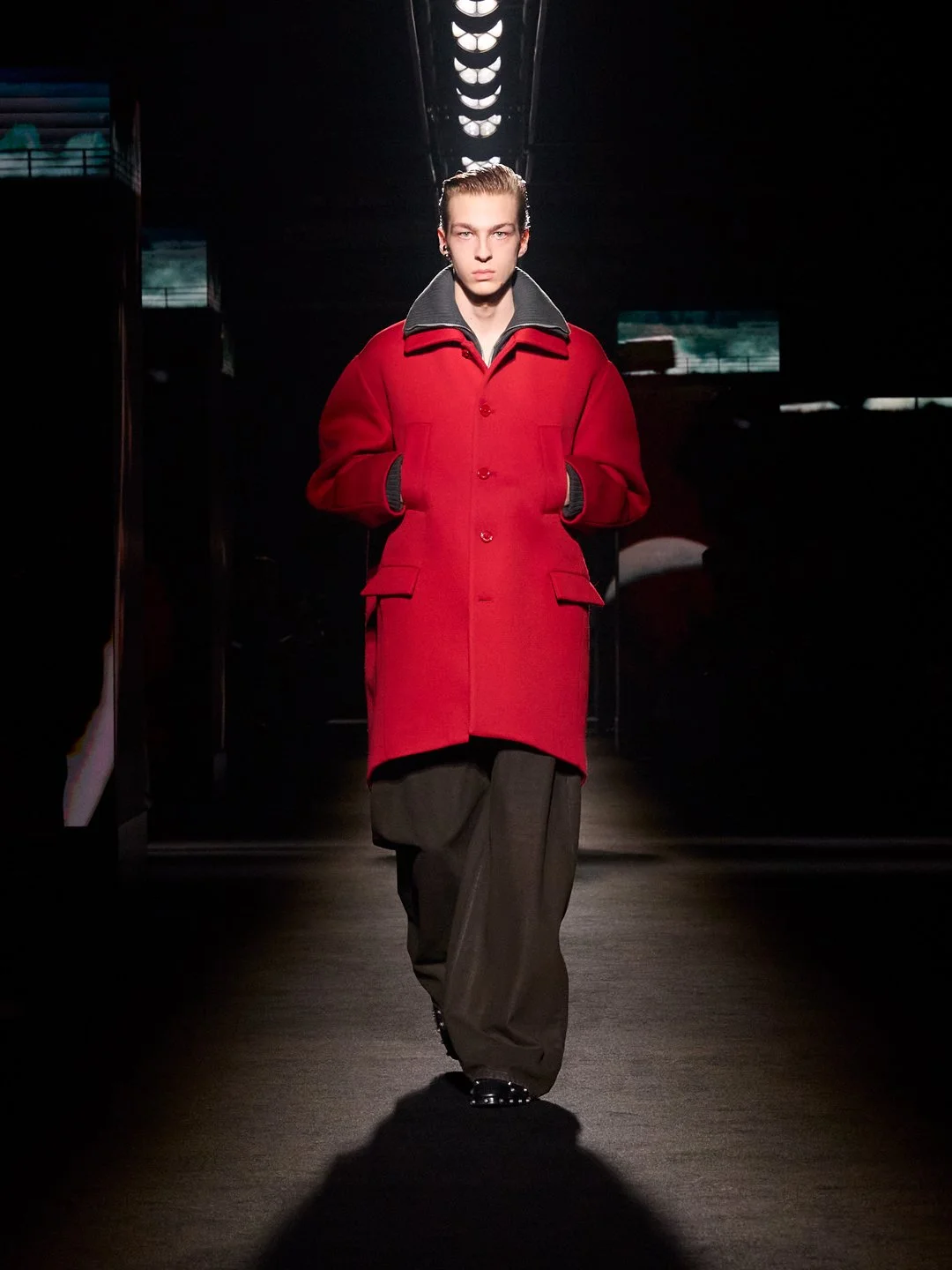 BALENCIAGA WINTER 26 COLLECTION LOOK 69 RAOUL.jpg