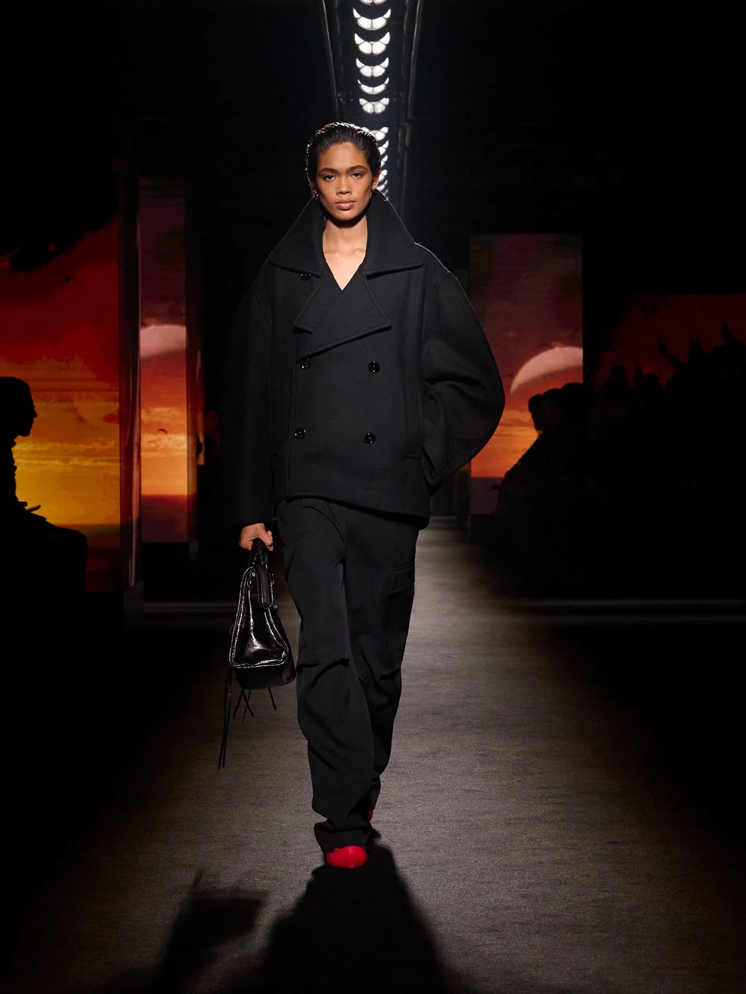 BALENCIAGA WINTER 26 COLLECTION LOOK 70 THALITA.jpg