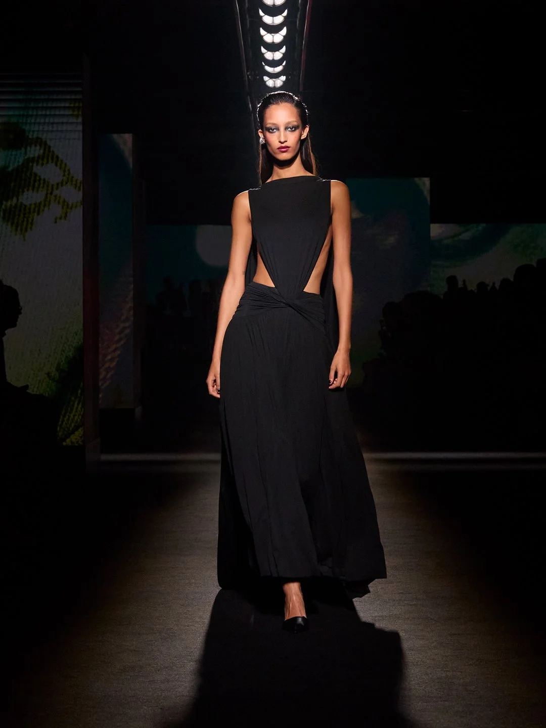 BALENCIAGA WINTER 26 COLLECTION LOOK 78 MONA.jpg