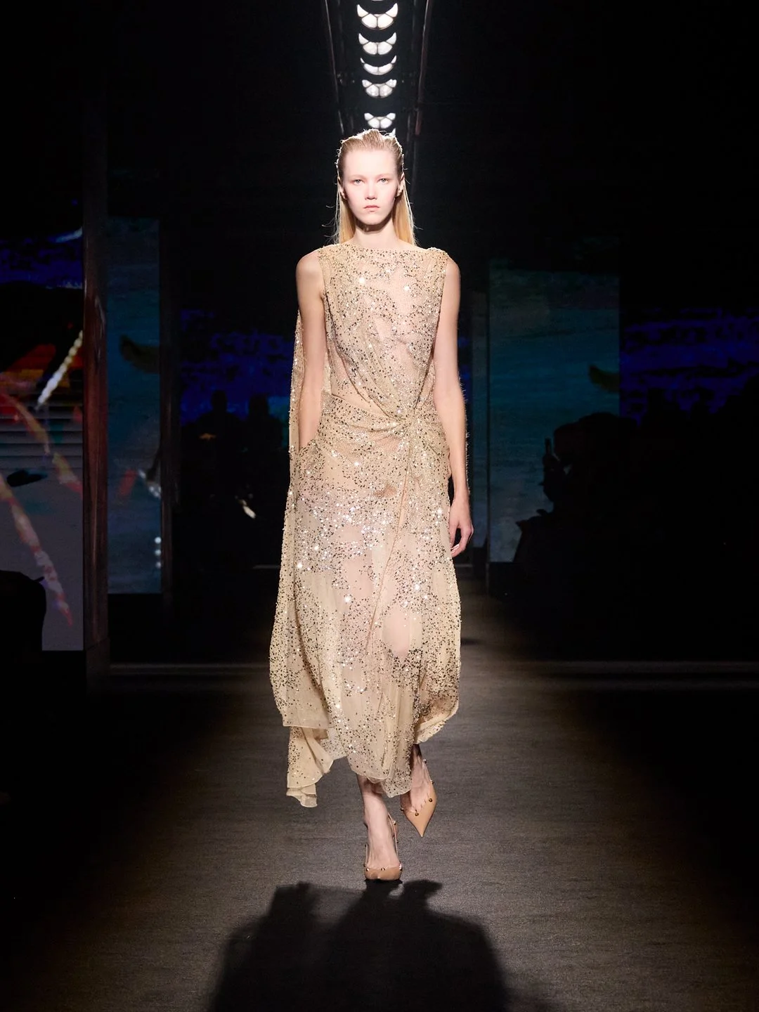 BALENCIAGA WINTER 26 COLLECTION LOOK 80 MALIN.jpg