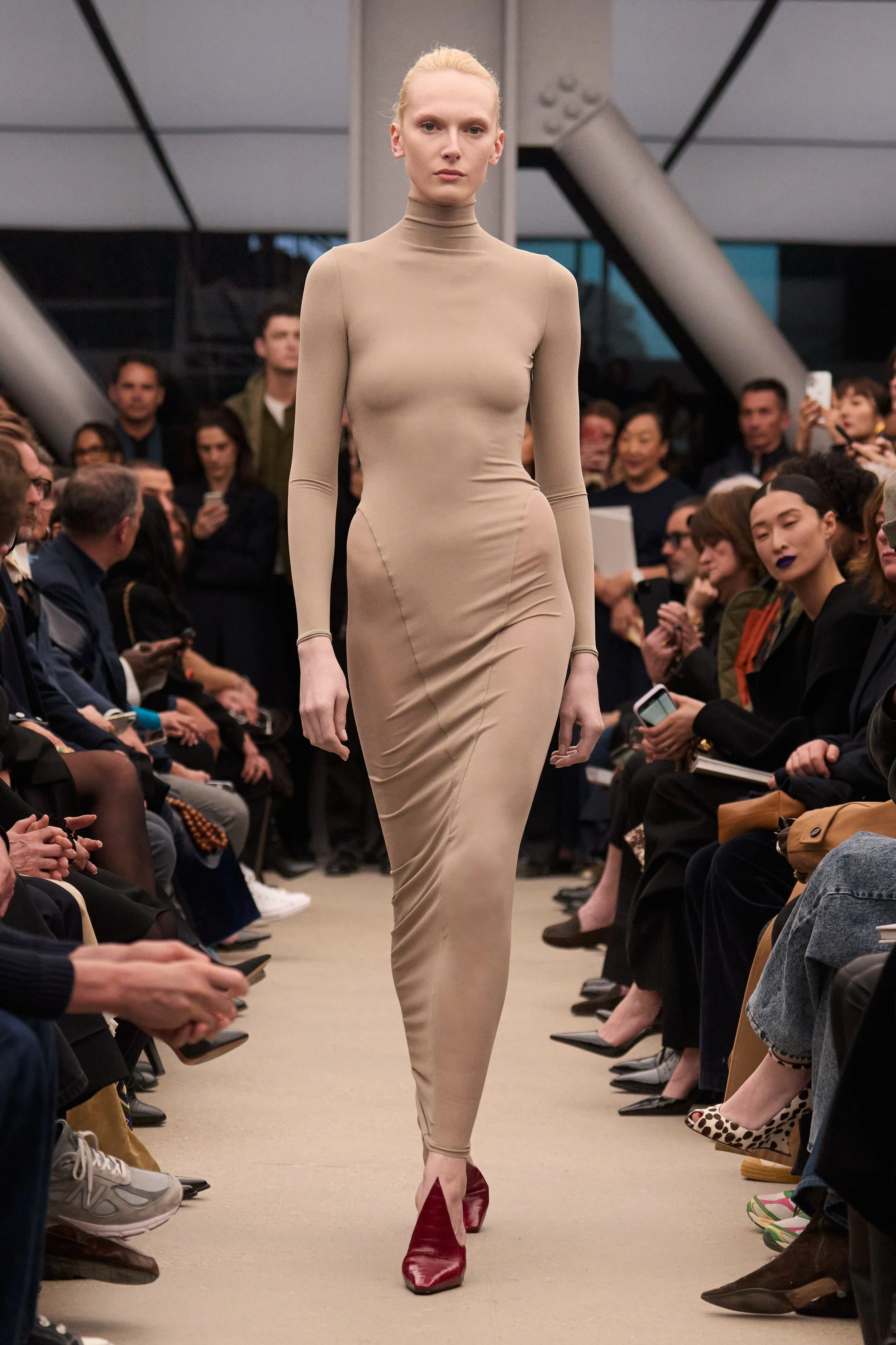ALAIA-SF26-LOOK-25.jpg