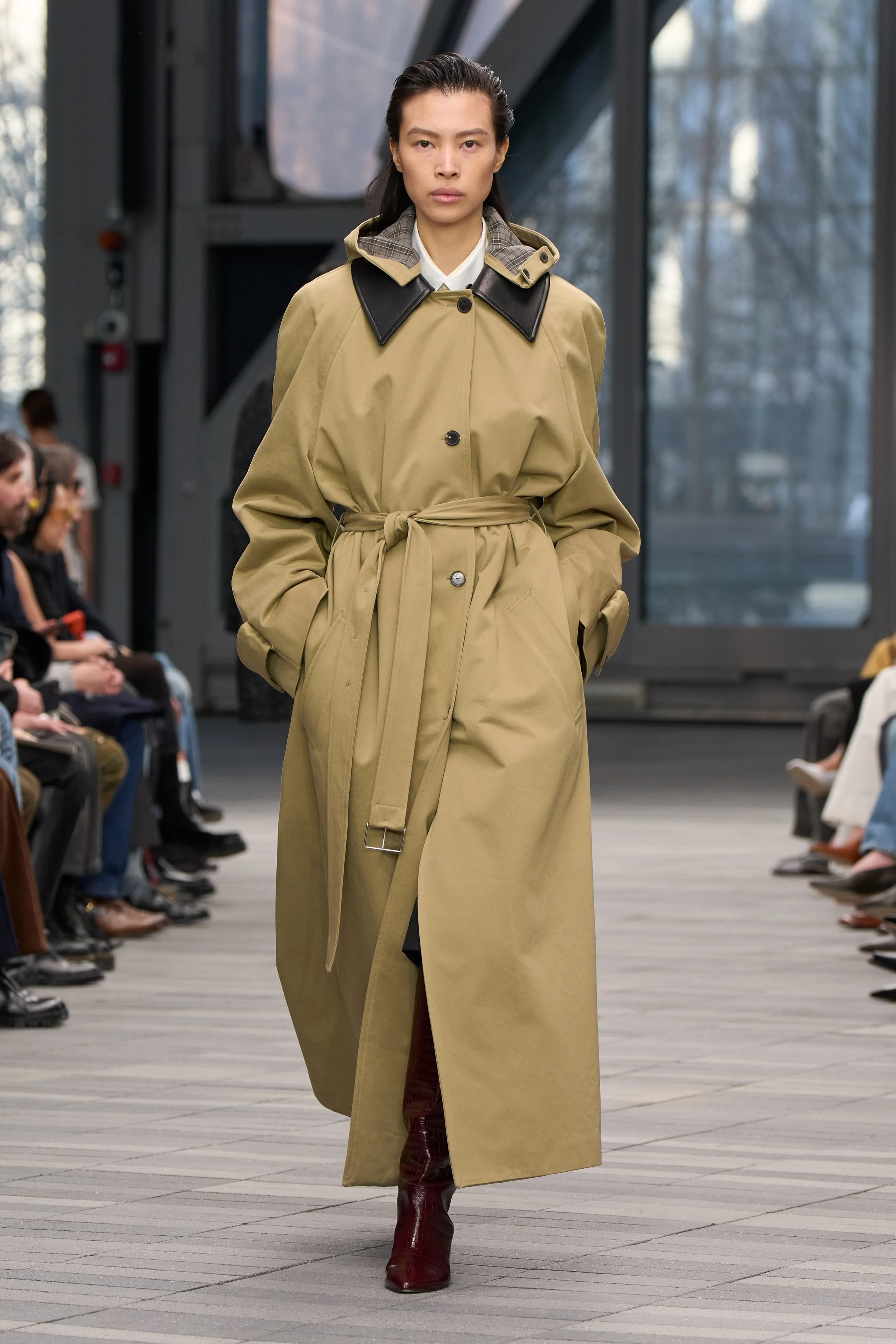 Look 24 