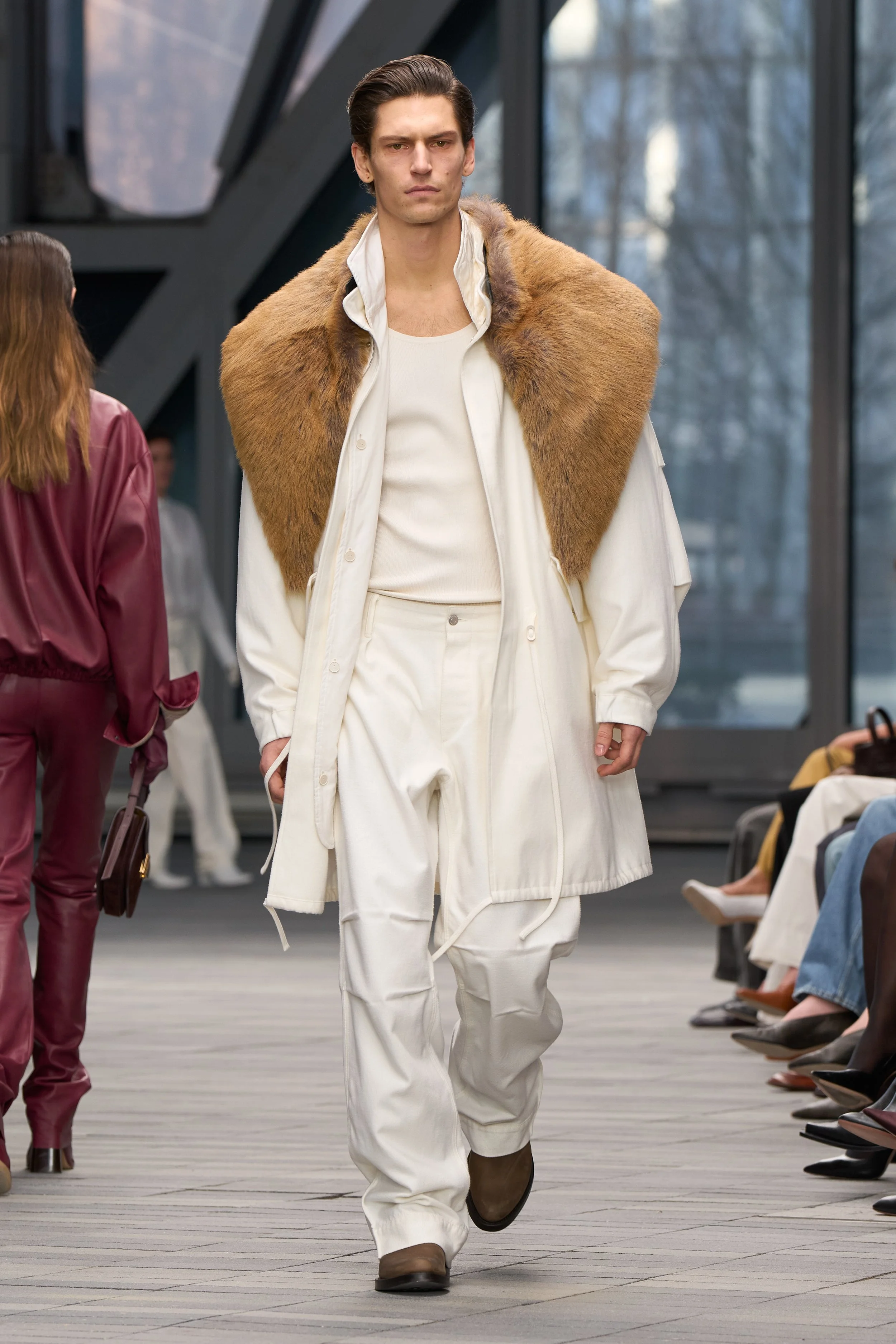  Look 26 