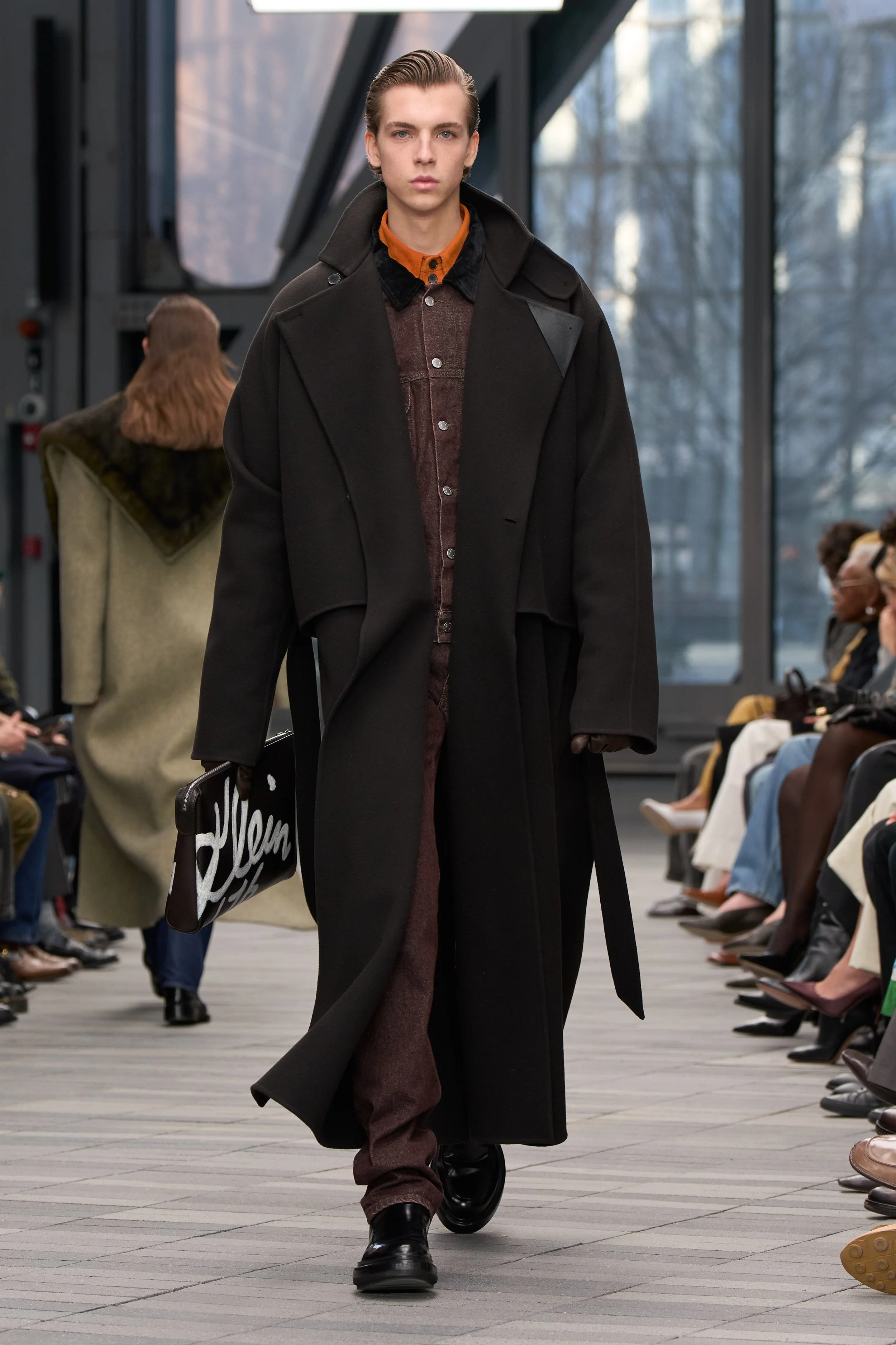  Look 30 