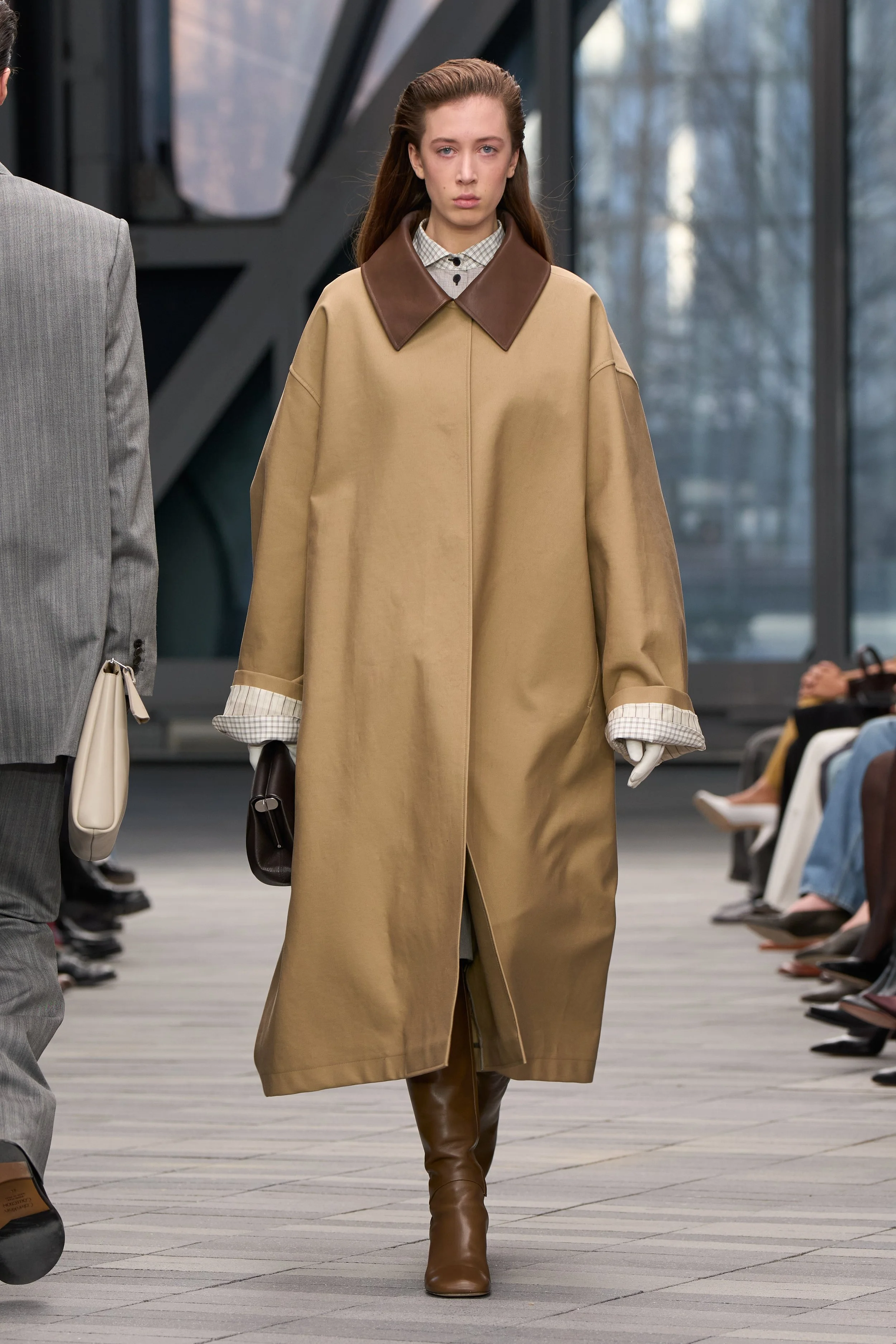  Look 39 