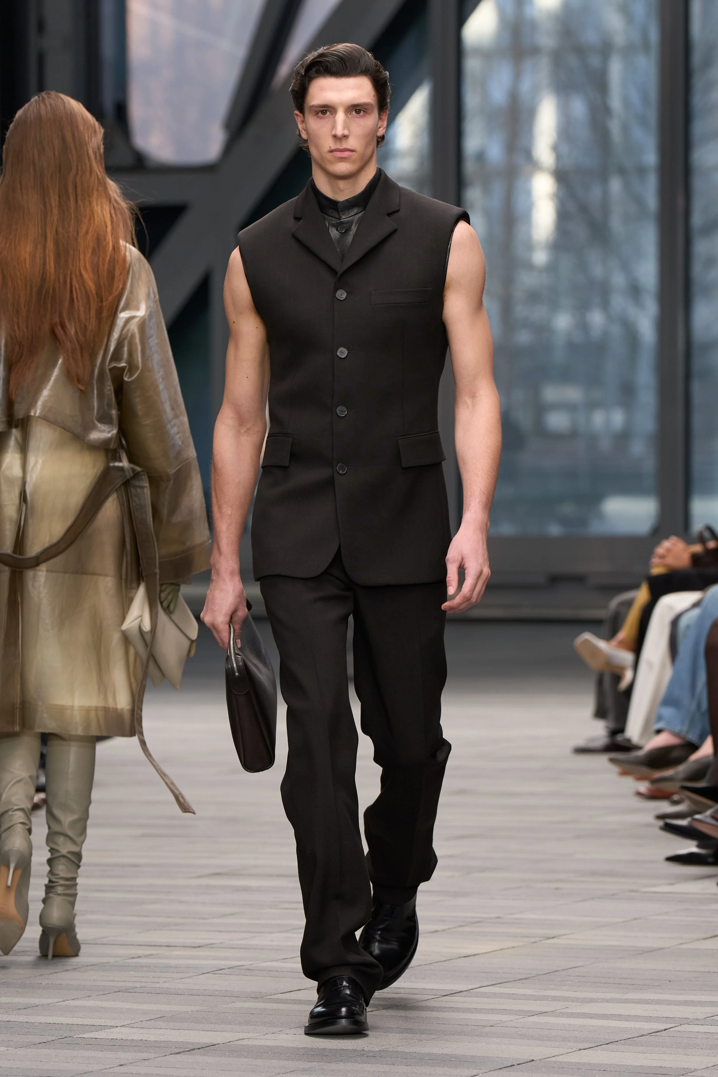  Look 42 