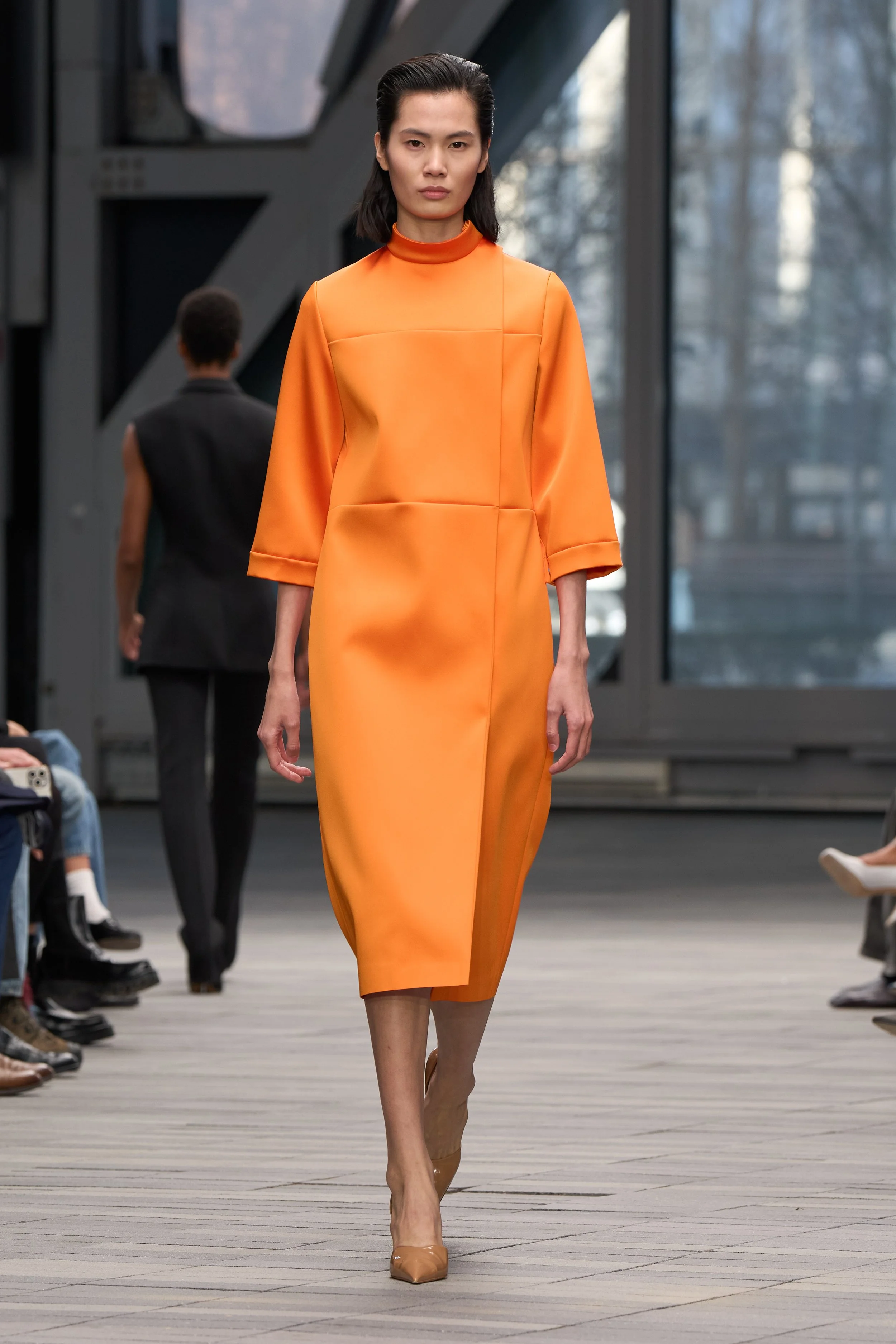  Look 49 