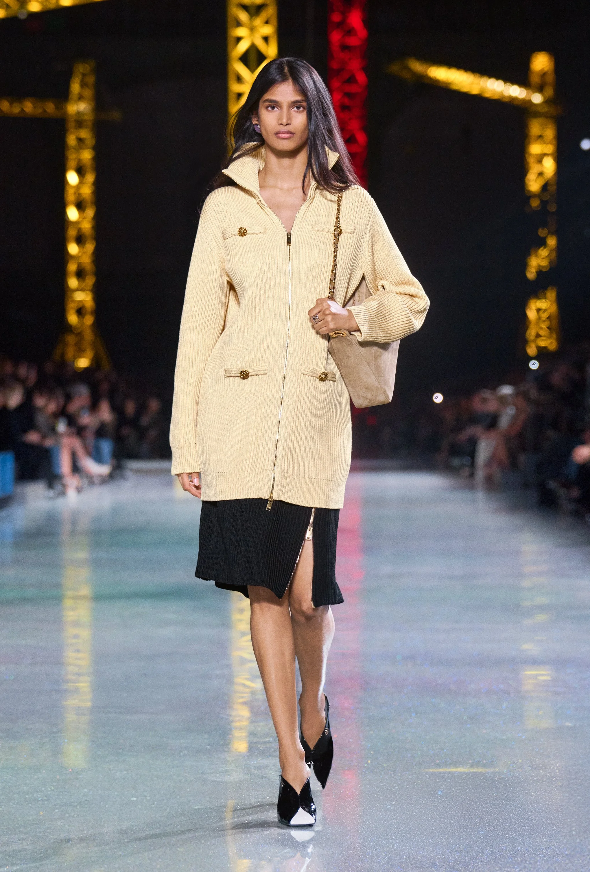  Look 2 
