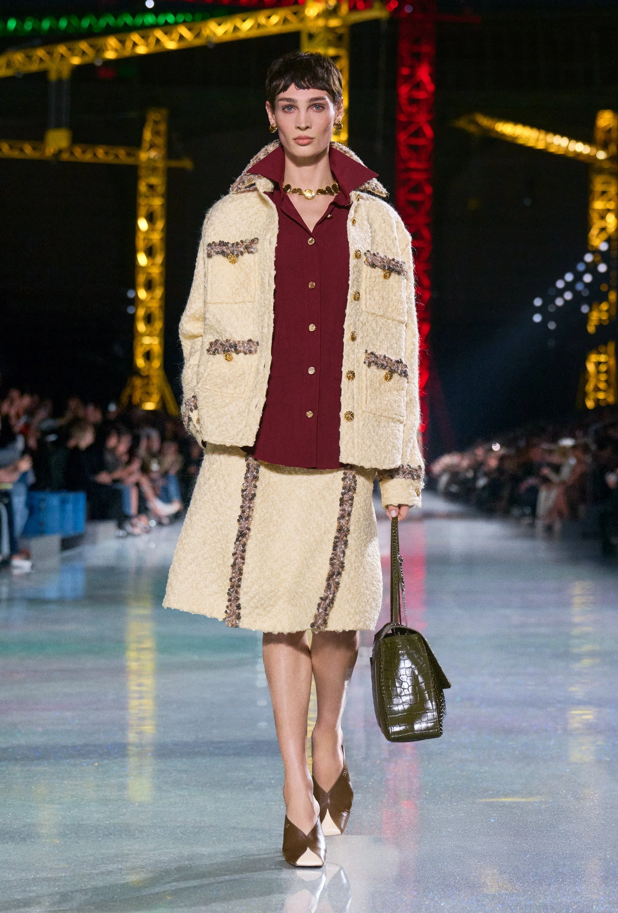  Look 11 