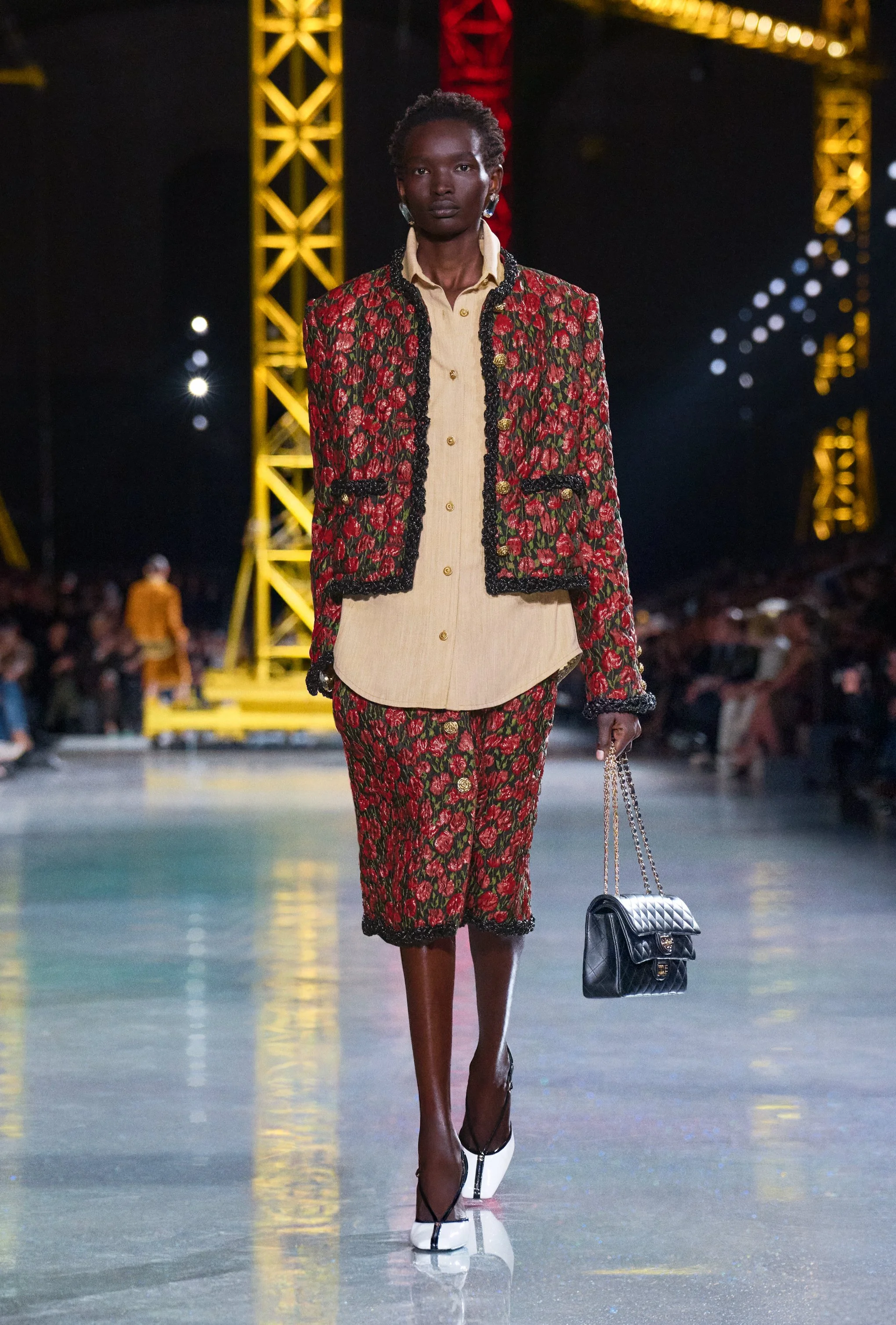 Look 12 