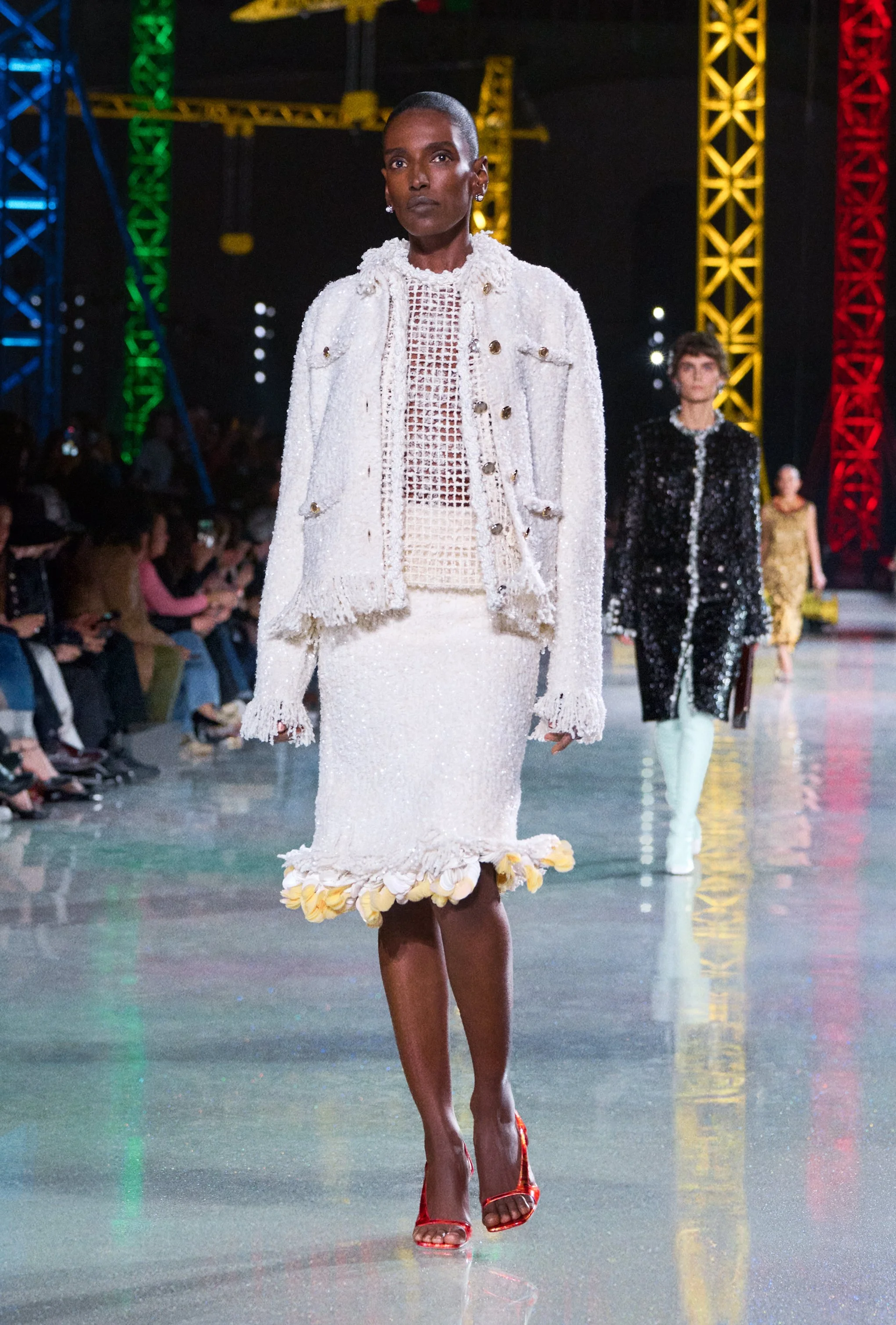  Look 22 