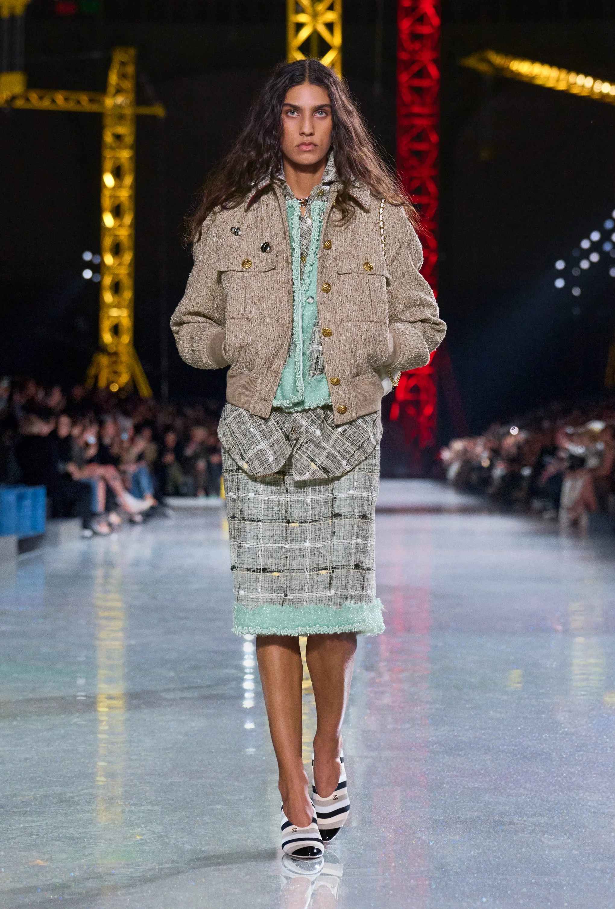  Look 26 