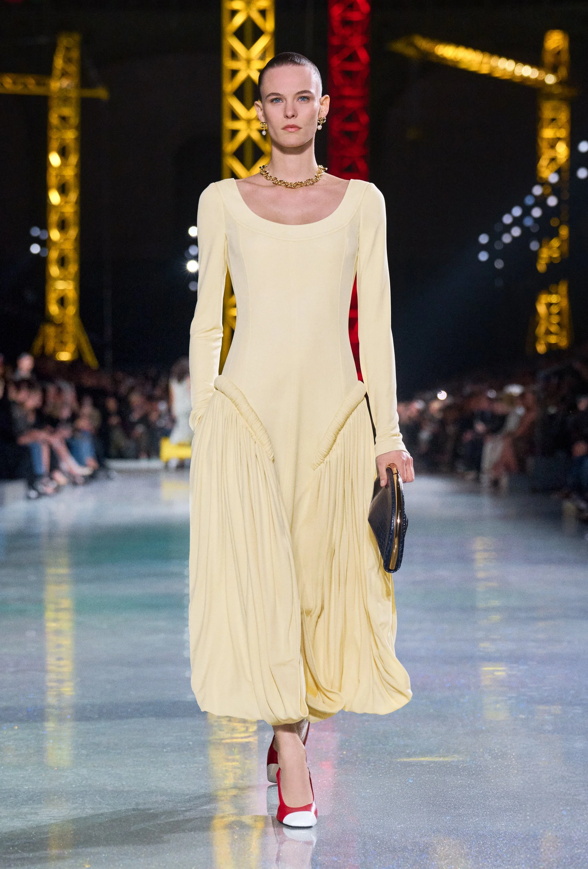  Look 47 
