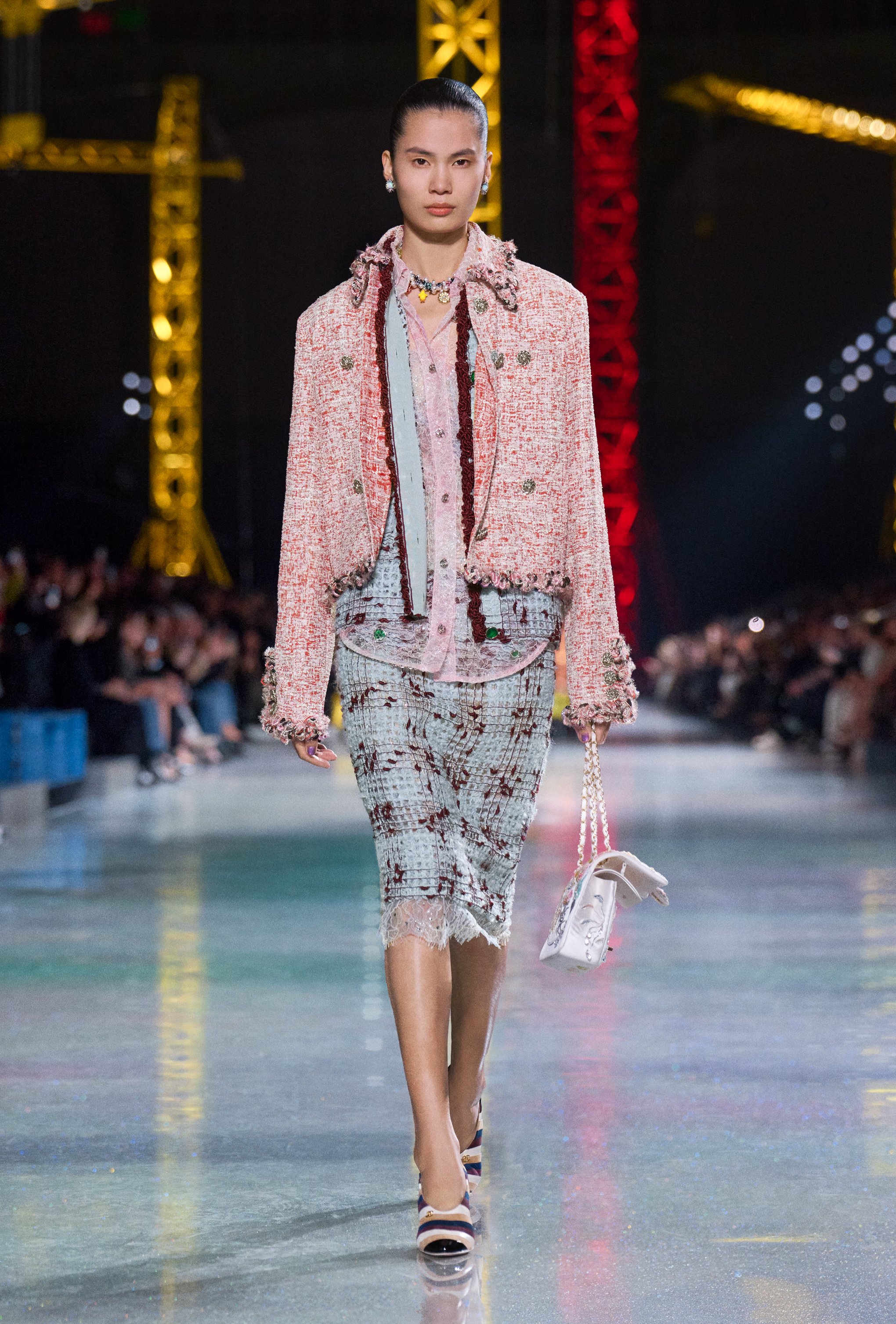  Look 71 