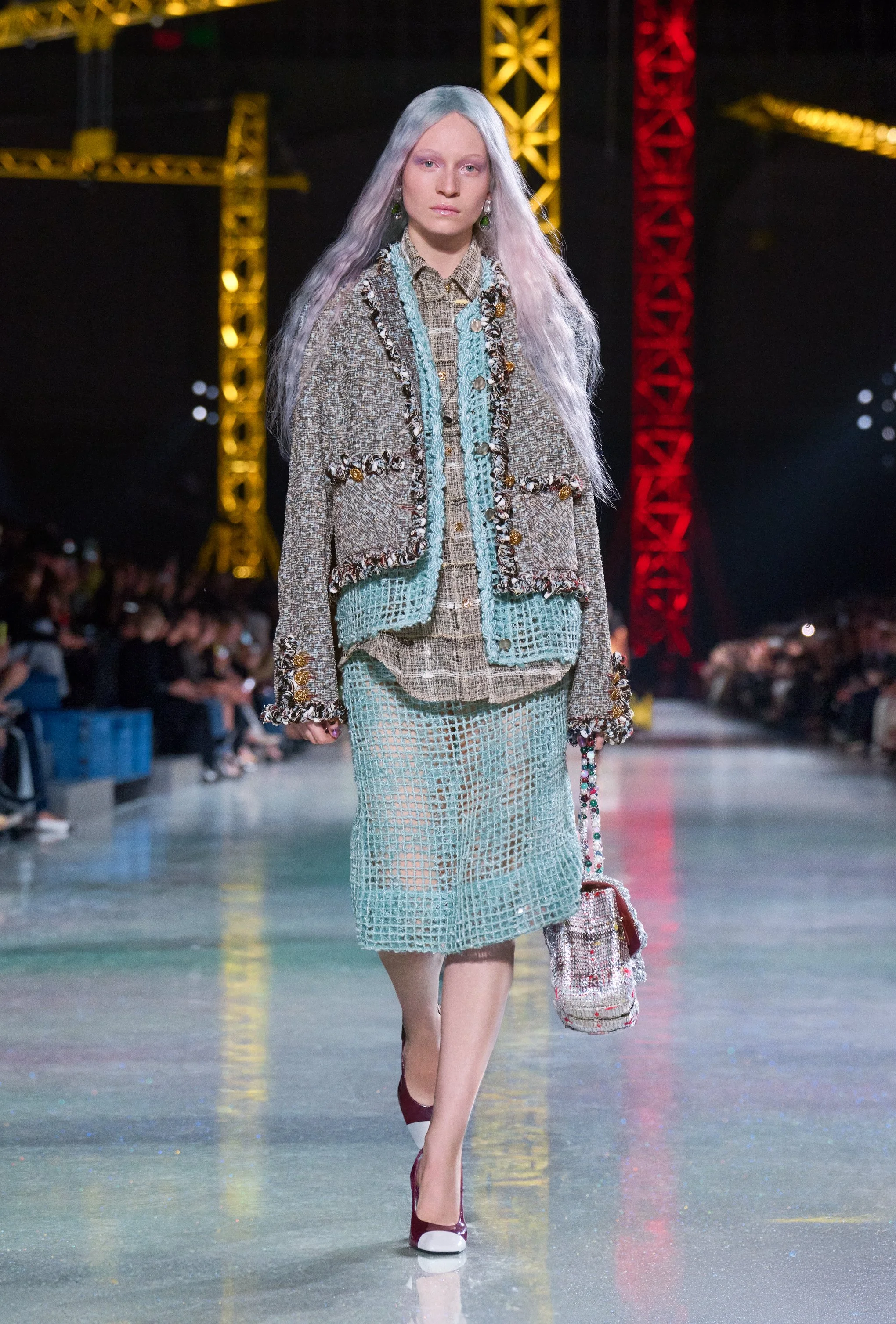  Look 72 
