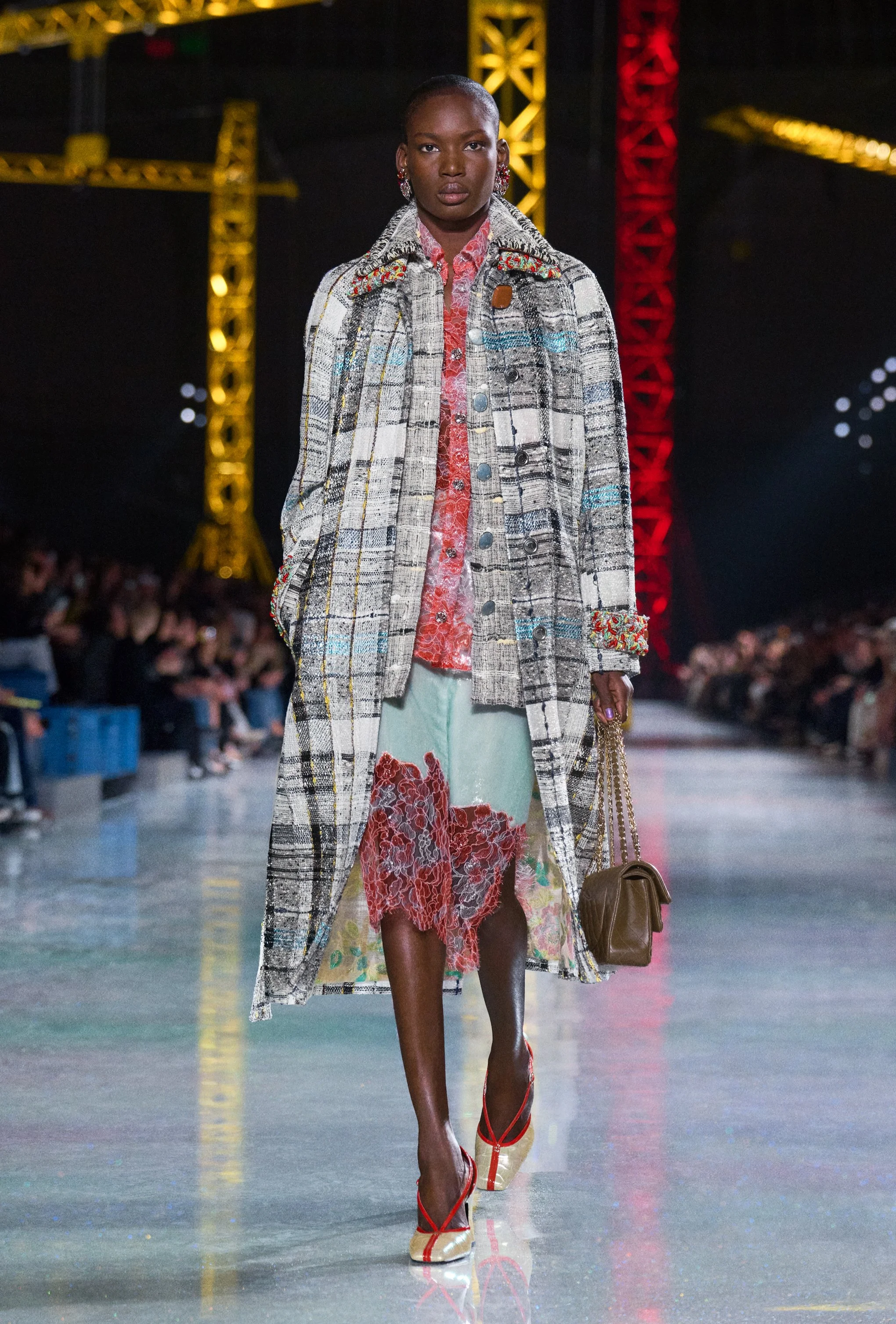  Look 75 